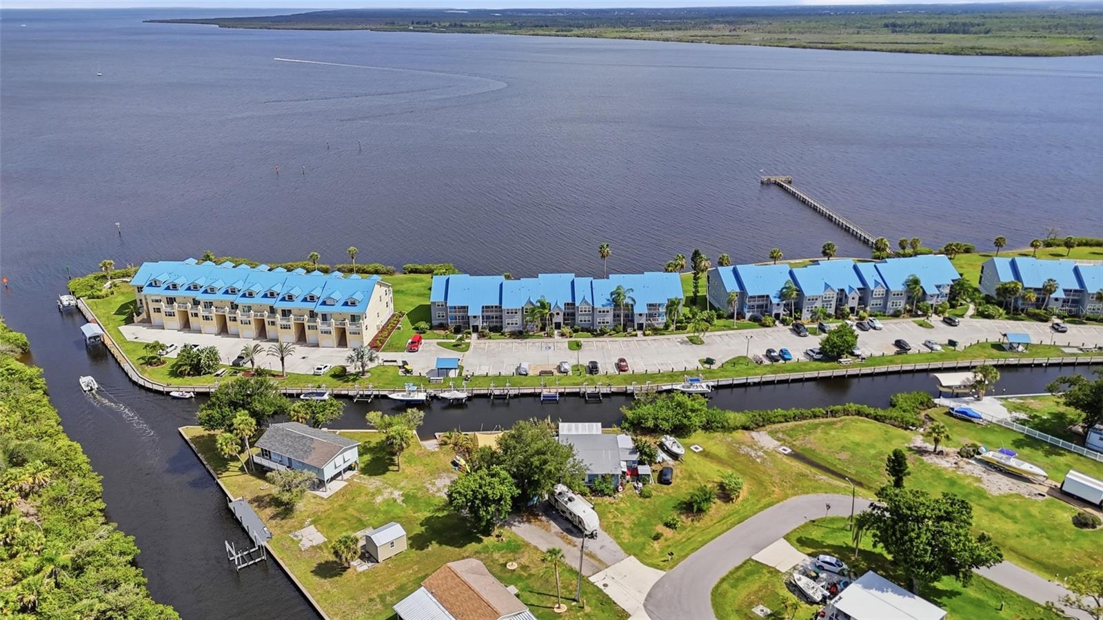 HARBOUR VILLAGE PH 05 - Residential