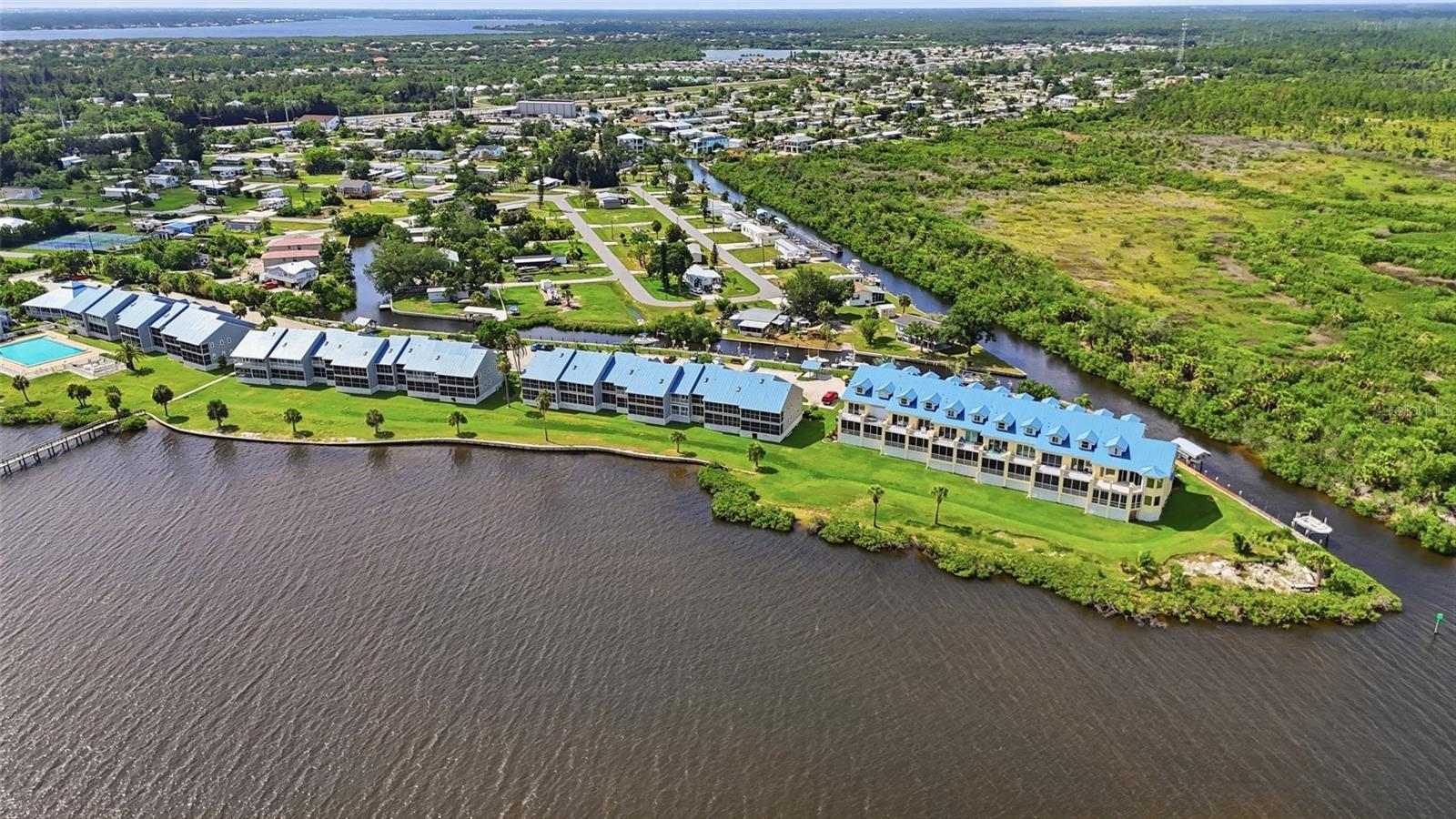 HARBOUR VILLAGE PH 05 - Residential