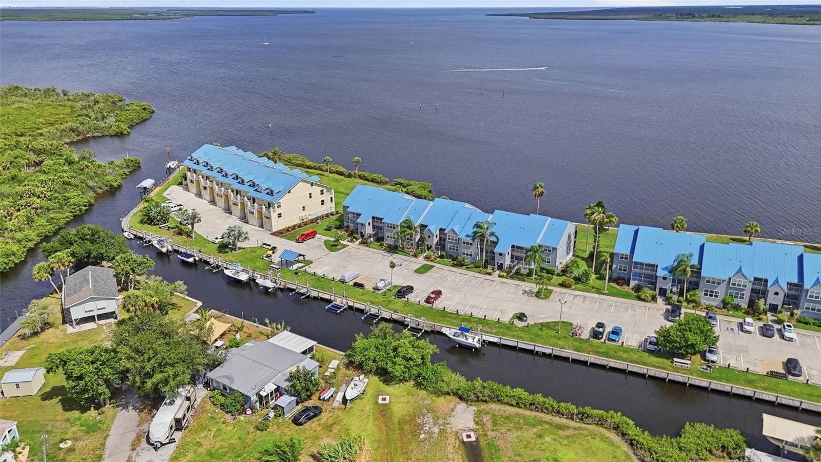 HARBOUR VILLAGE PH 05 - Residential