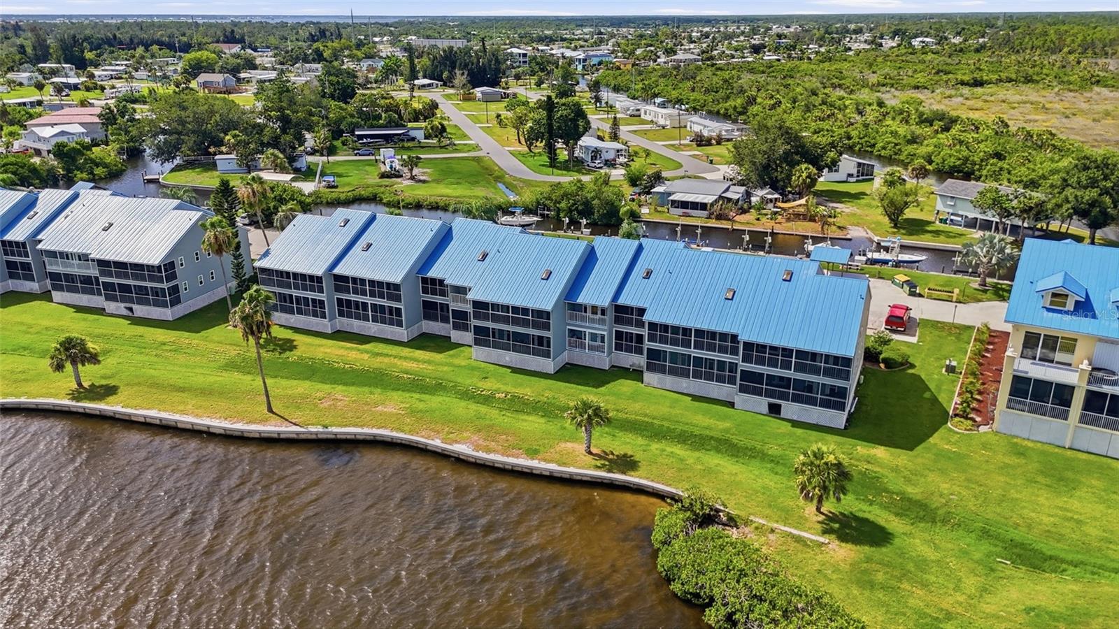 HARBOUR VILLAGE PH 05 - Residential