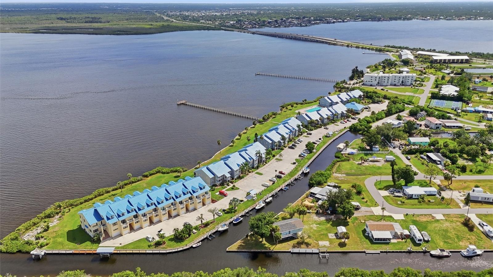 HARBOUR VILLAGE PH 05 - Residential