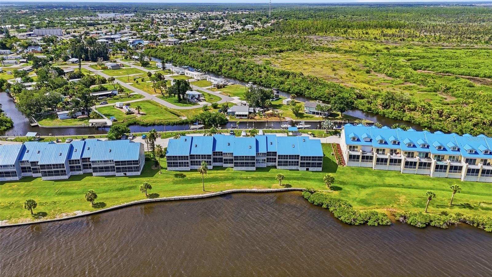HARBOUR VILLAGE PH 05 - Residential