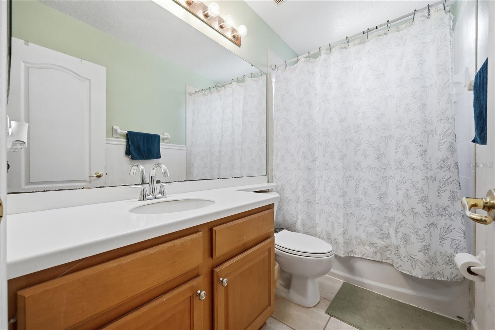 ROCK SPGS RIDGE PH 04-A 51 137 - Residential