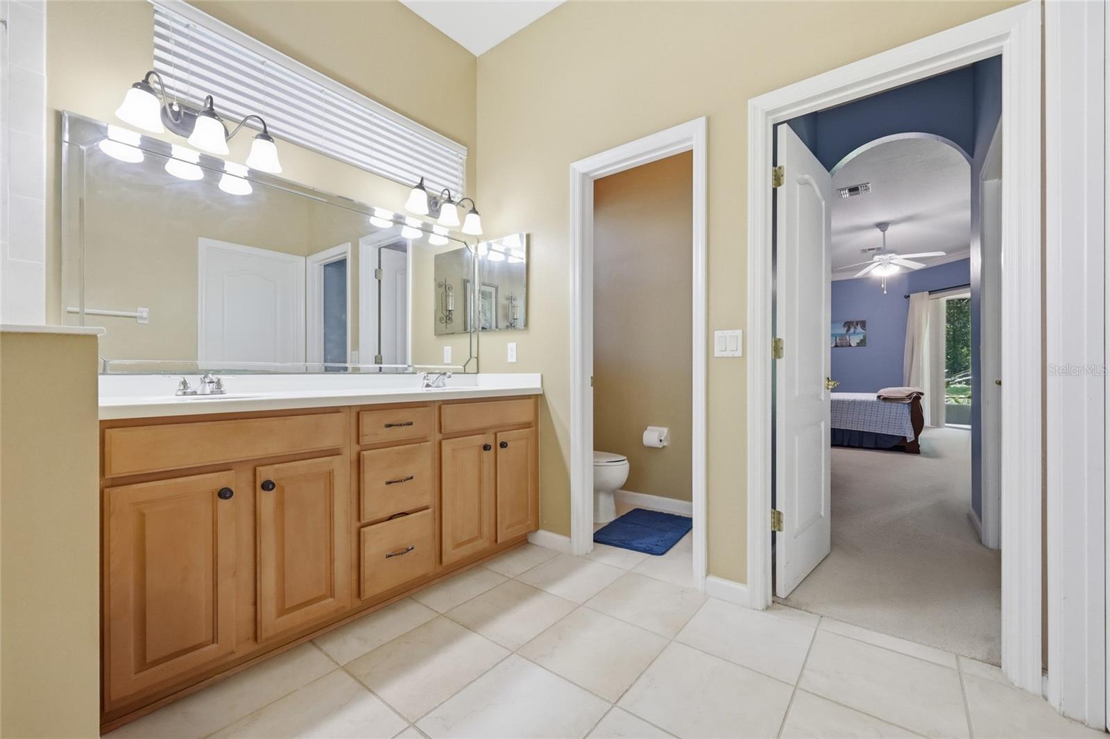 ROCK SPGS RIDGE PH 04-A 51 137 - Residential