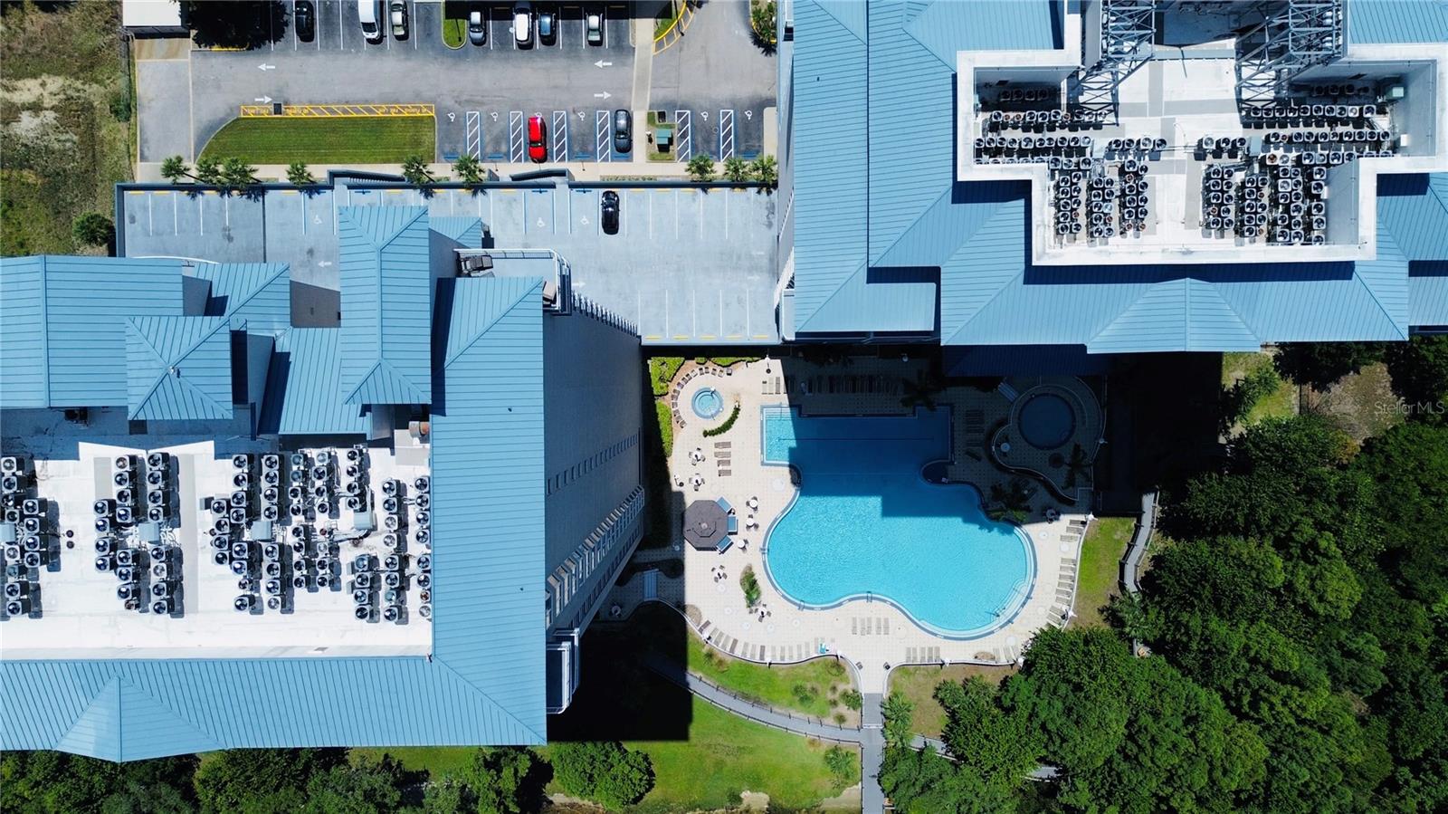 BLUE HERON BEACH RESIDENCE TOWER I - Residential