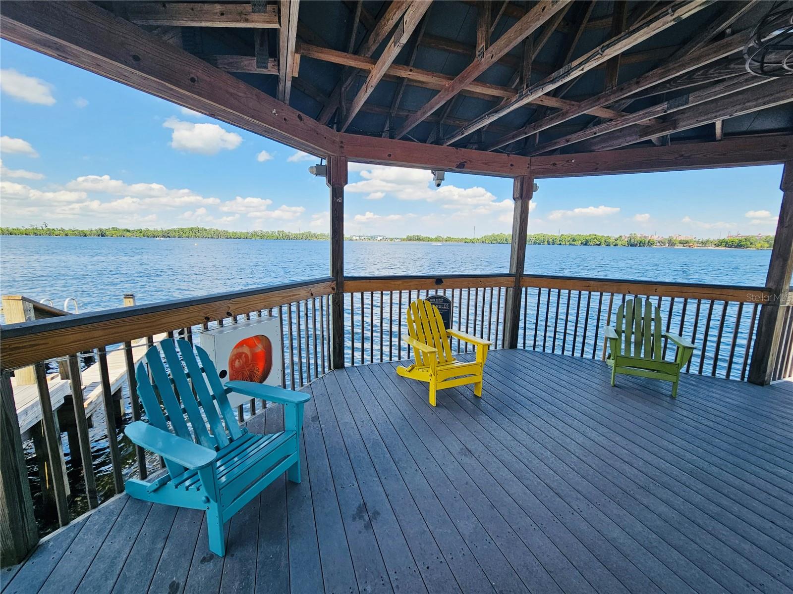 BLUE HERON BEACH RESIDENCE TOWER I - Residential