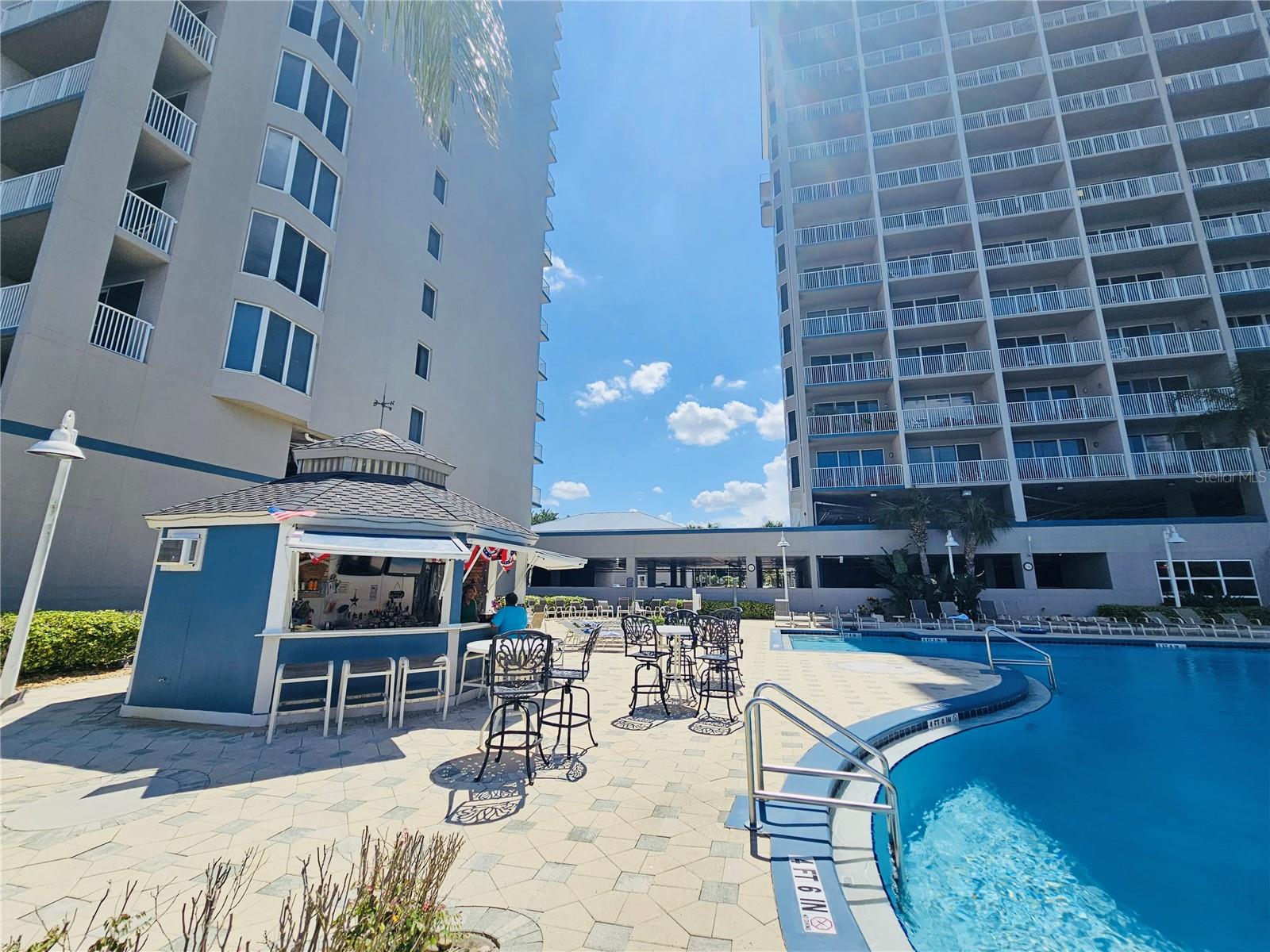 BLUE HERON BEACH RESIDENCE TOWER I - Residential