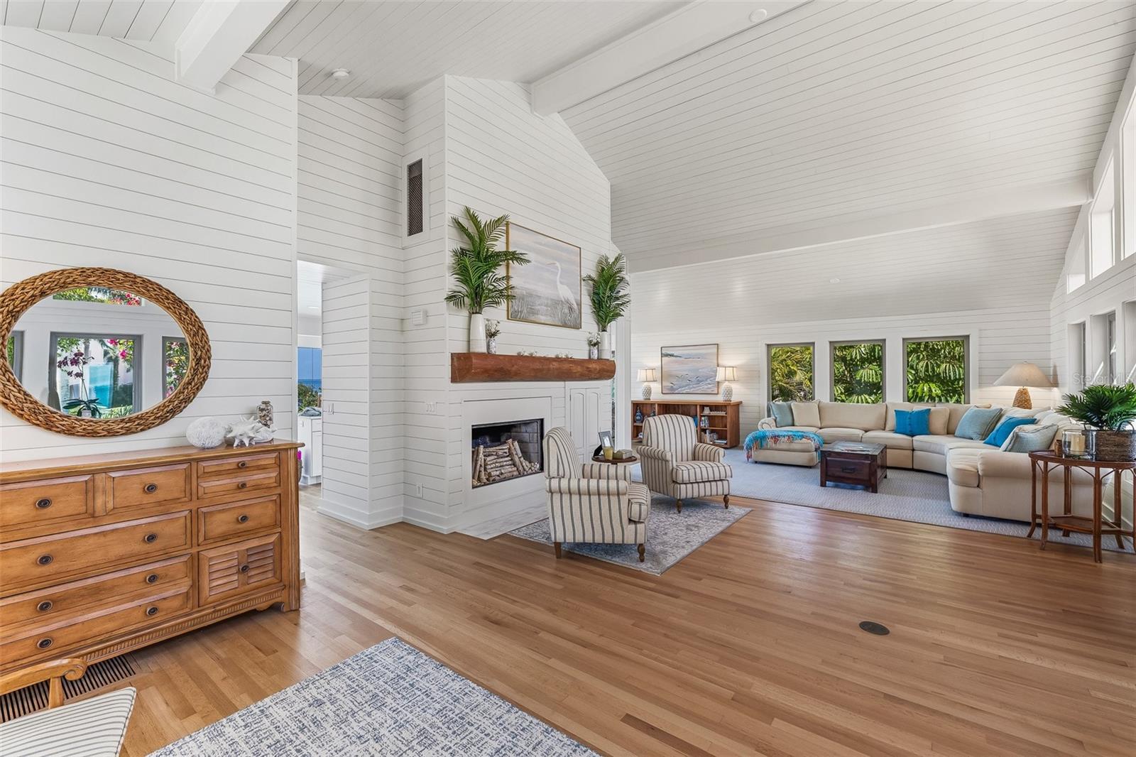BOCA GRANDE ISLES - Residential