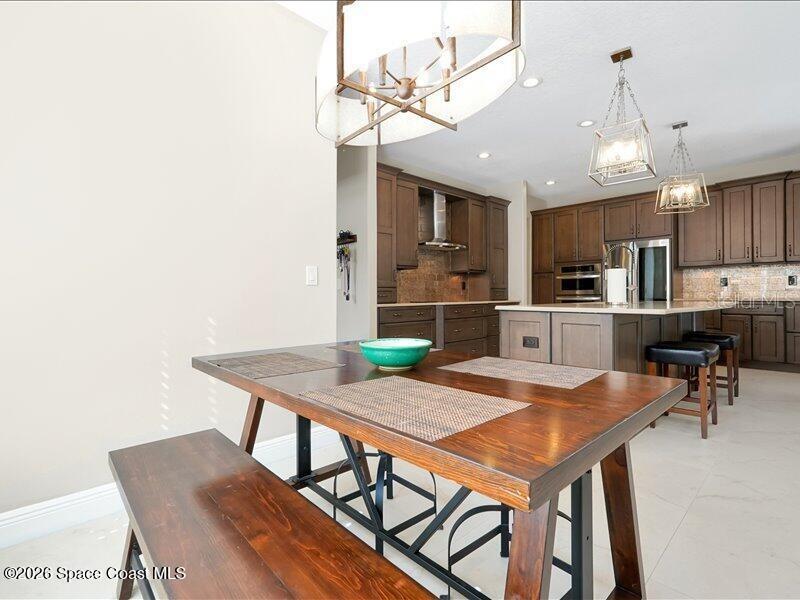 WINDING HOLLOW UNIT 5 - Residential