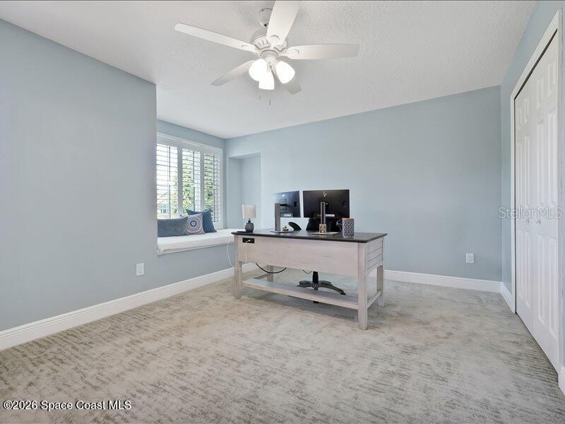 WINDING HOLLOW UNIT 5 - Residential