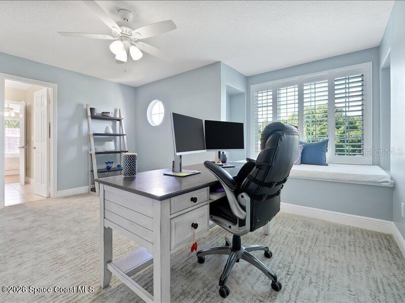 WINDING HOLLOW UNIT 5 - Residential