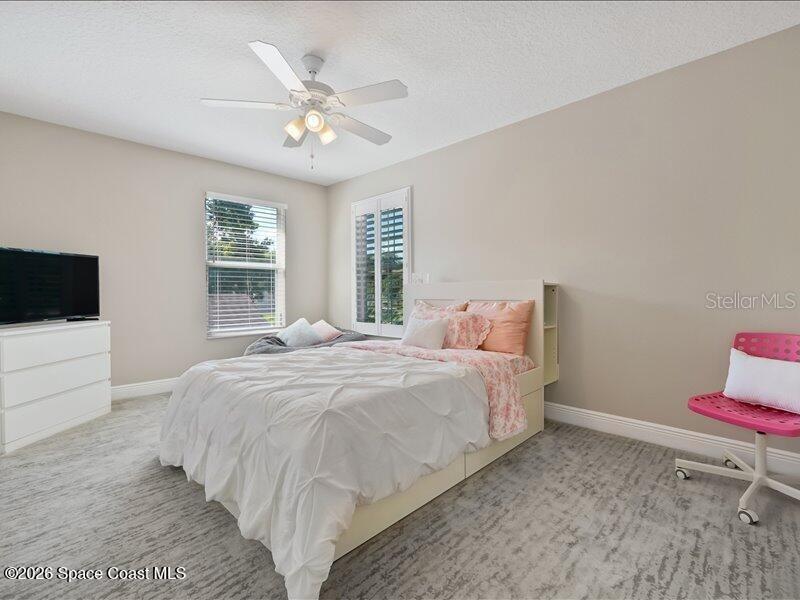 WINDING HOLLOW UNIT 5 - Residential
