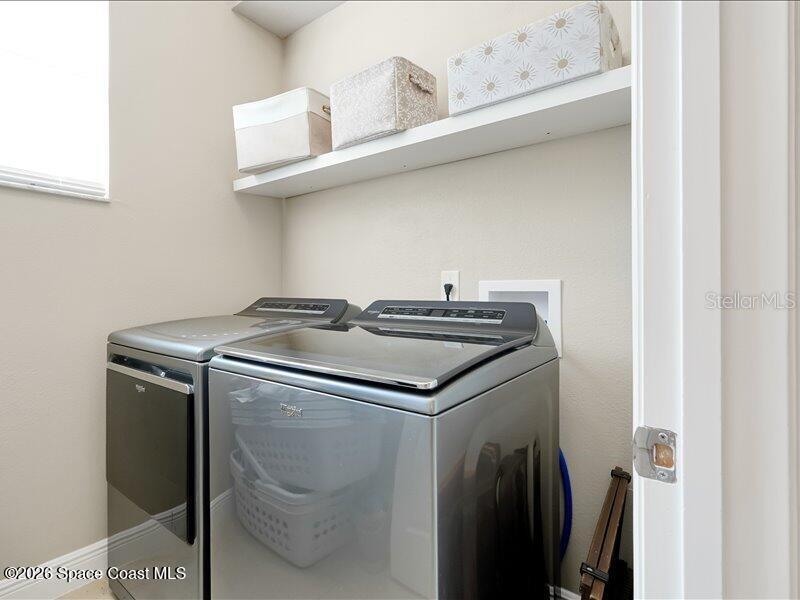 WINDING HOLLOW UNIT 5 - Residential