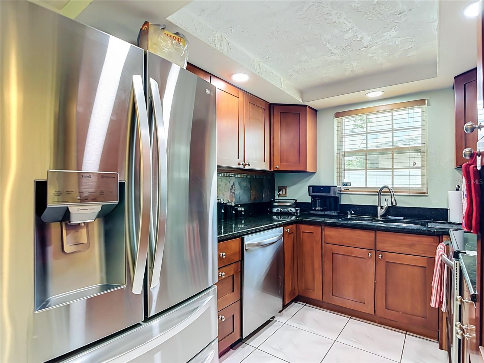 EMBASSY HILLS - Residential