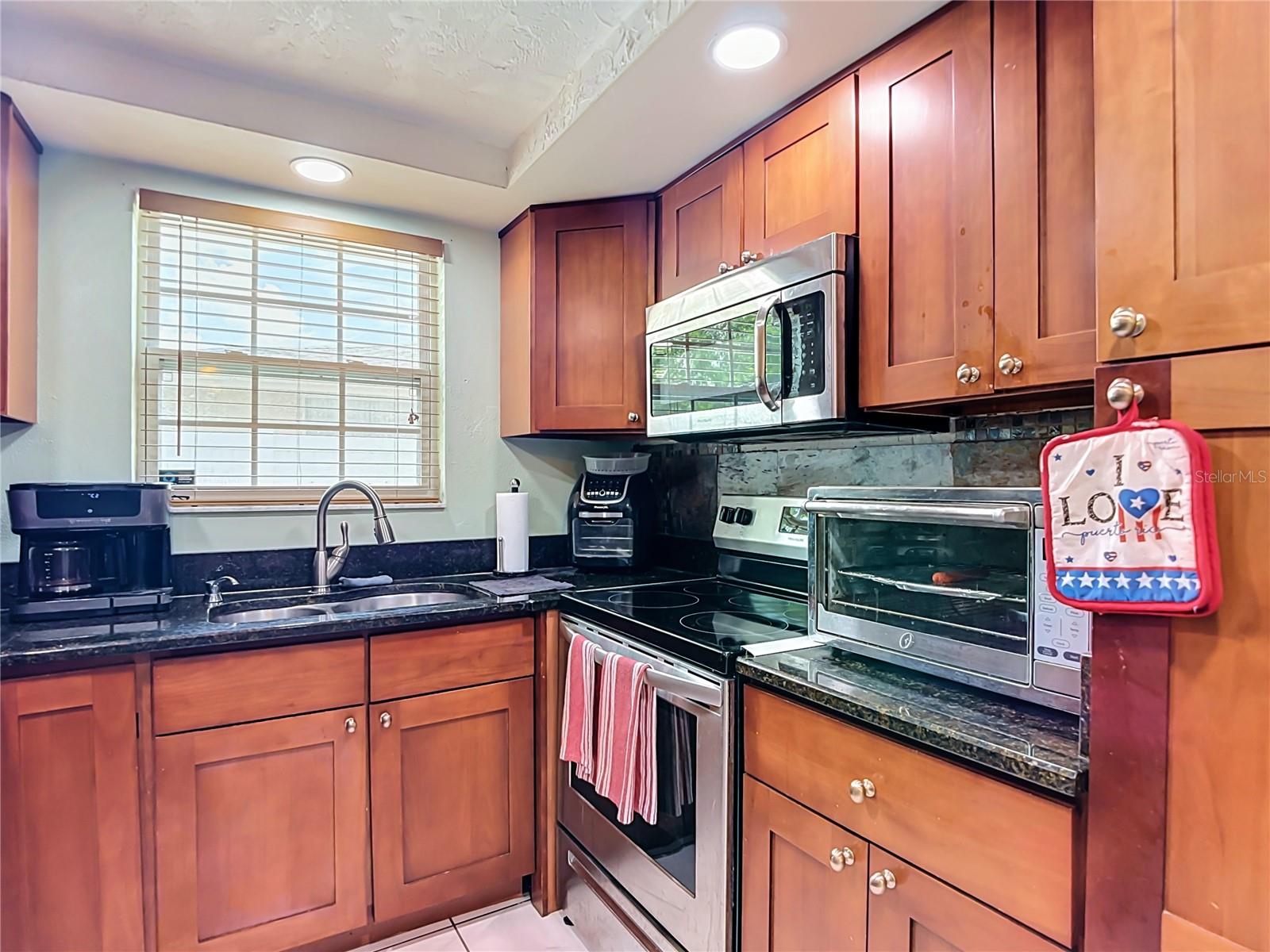 EMBASSY HILLS - Residential
