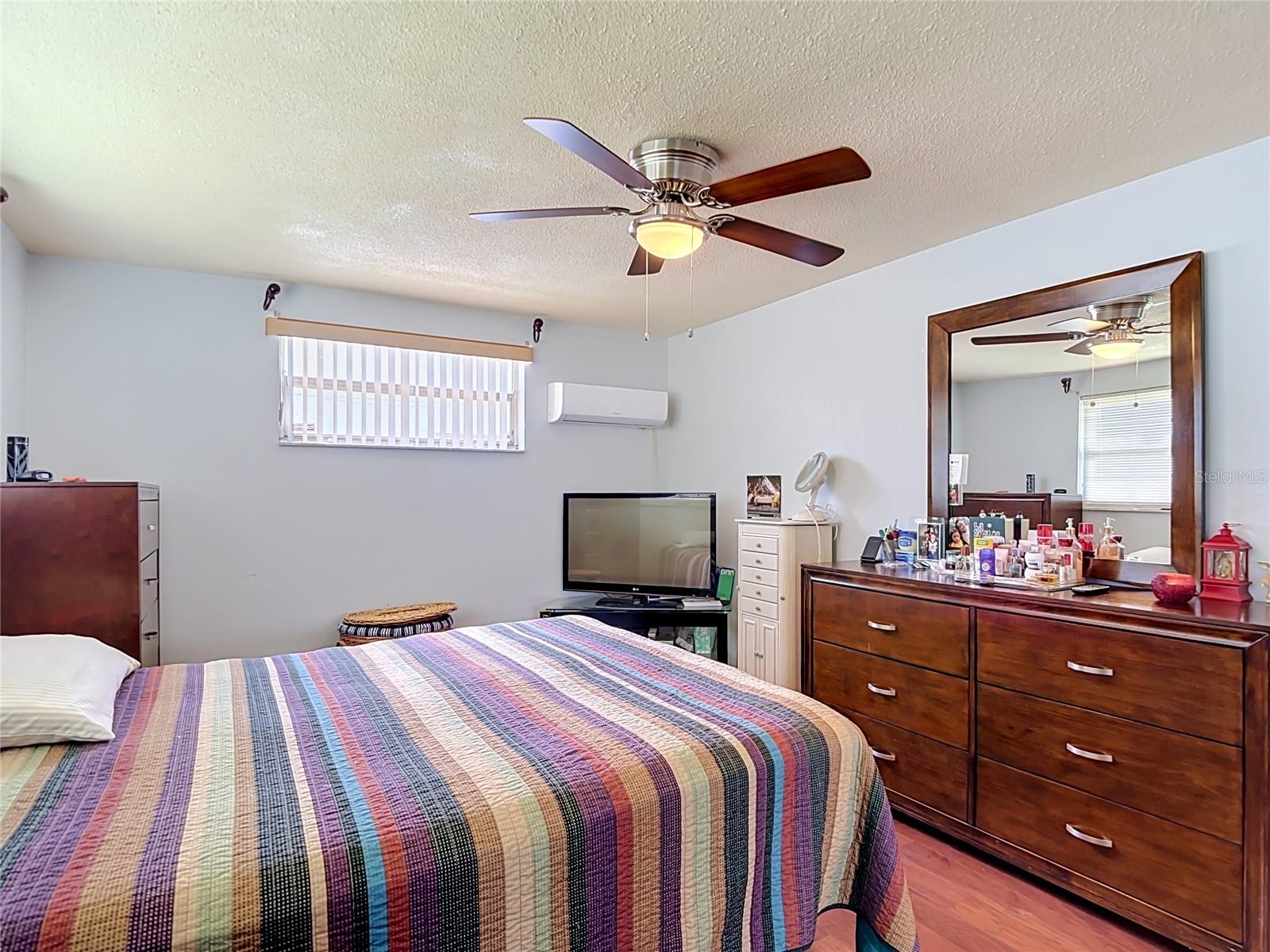 EMBASSY HILLS - Residential