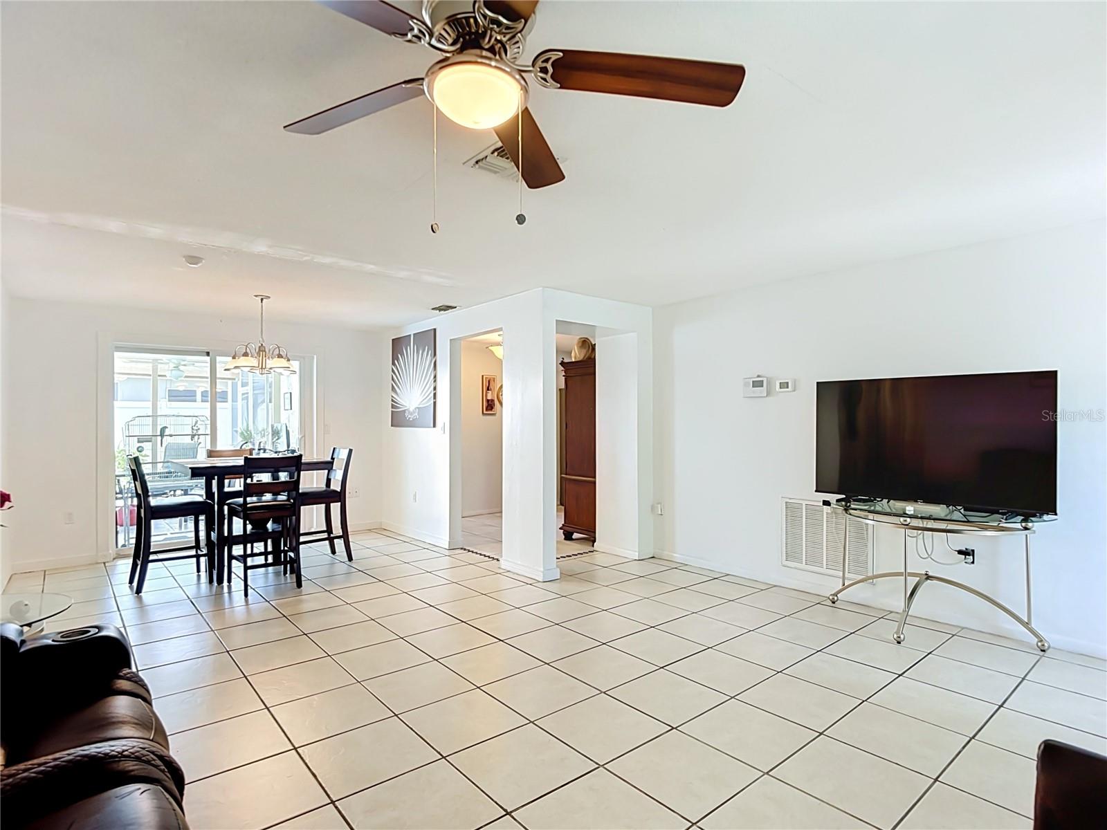 EMBASSY HILLS - Residential