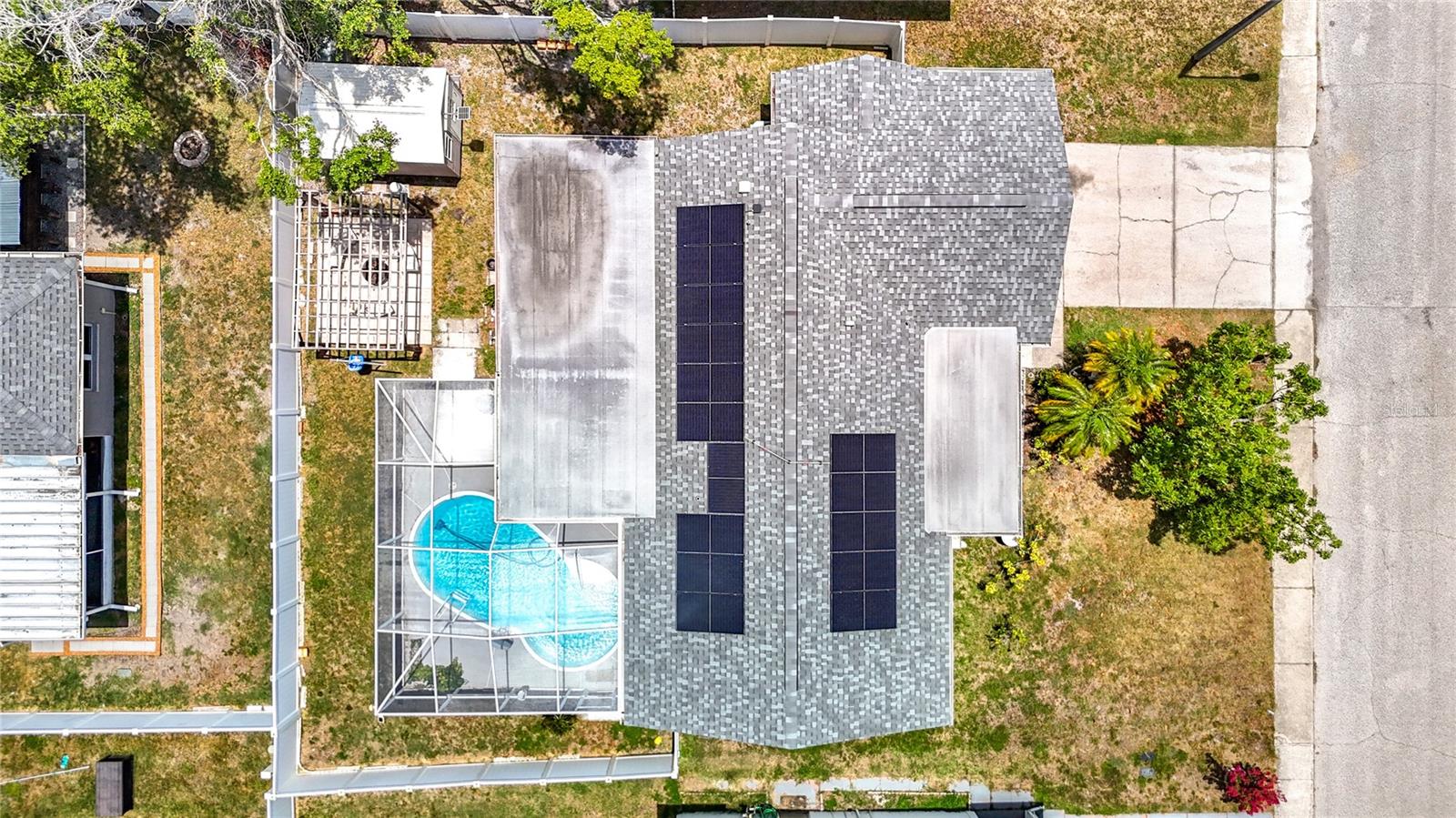 EMBASSY HILLS - Residential