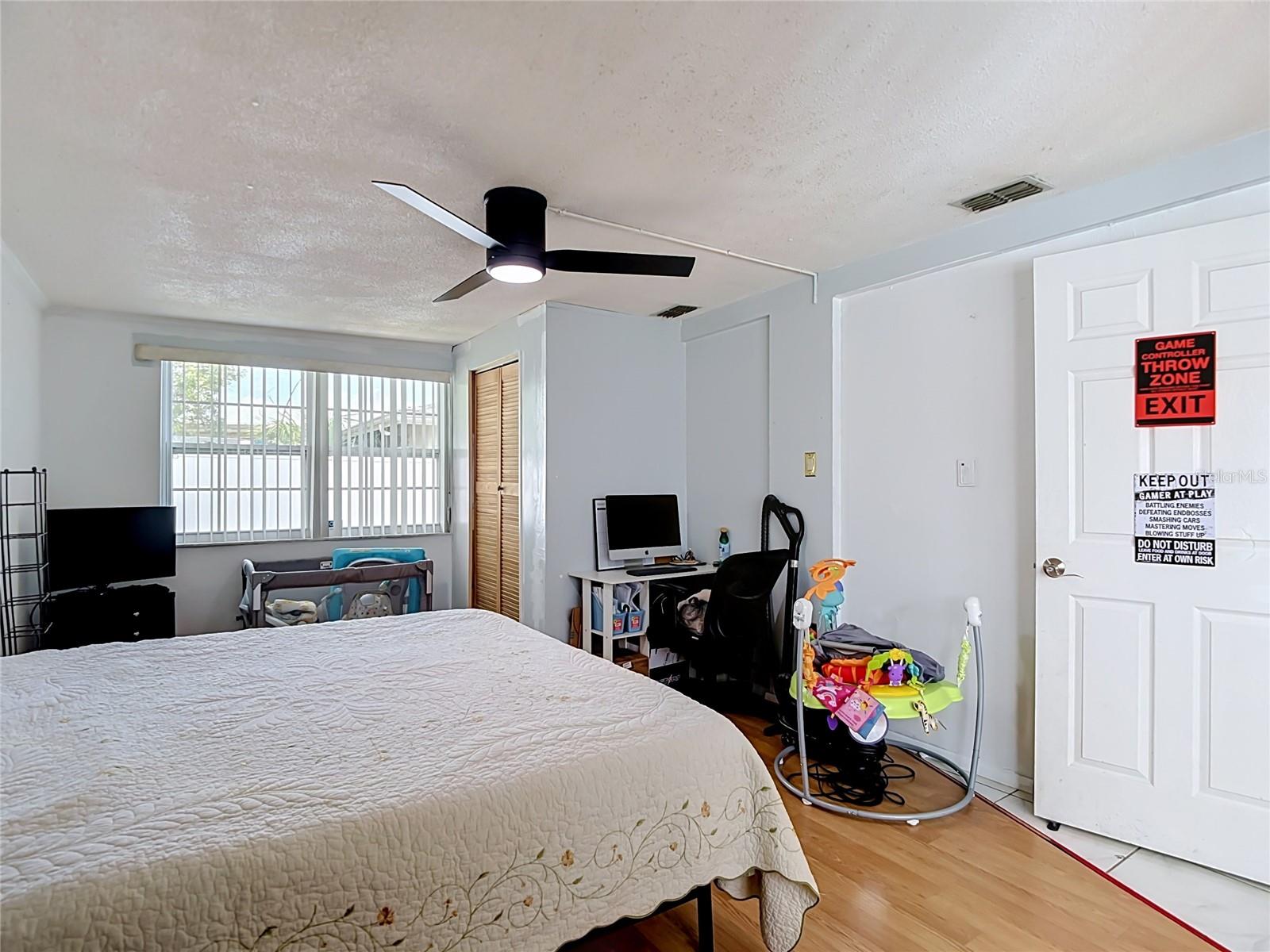 EMBASSY HILLS - Residential