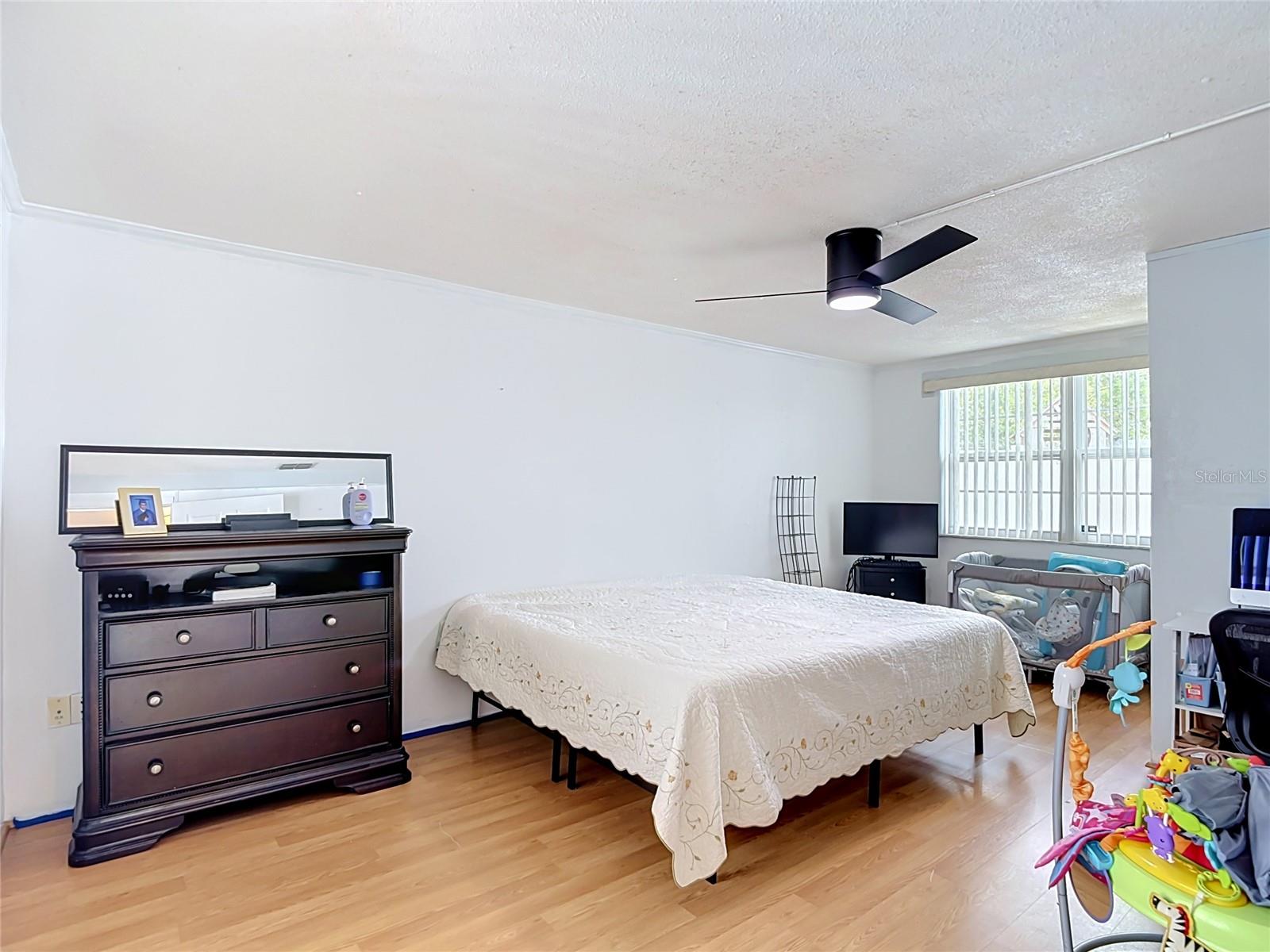EMBASSY HILLS - Residential