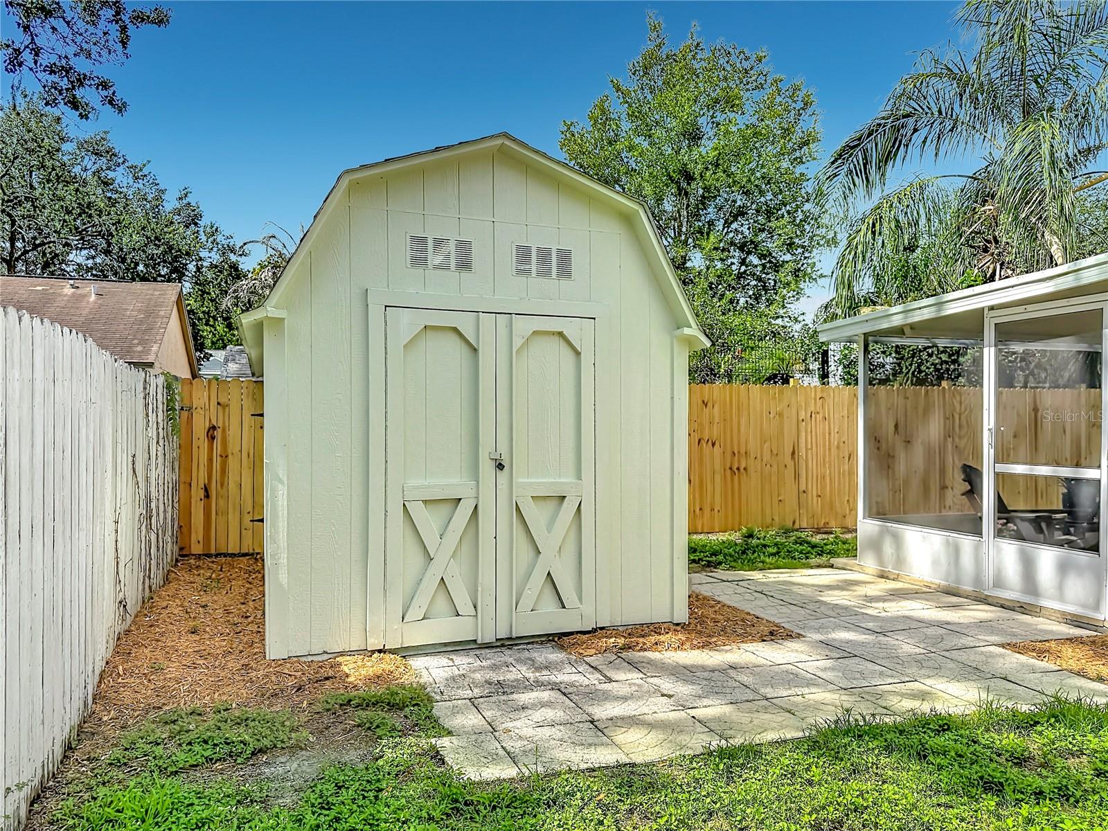 FOUR WINDS ESTATES UNIT SIX - Residential