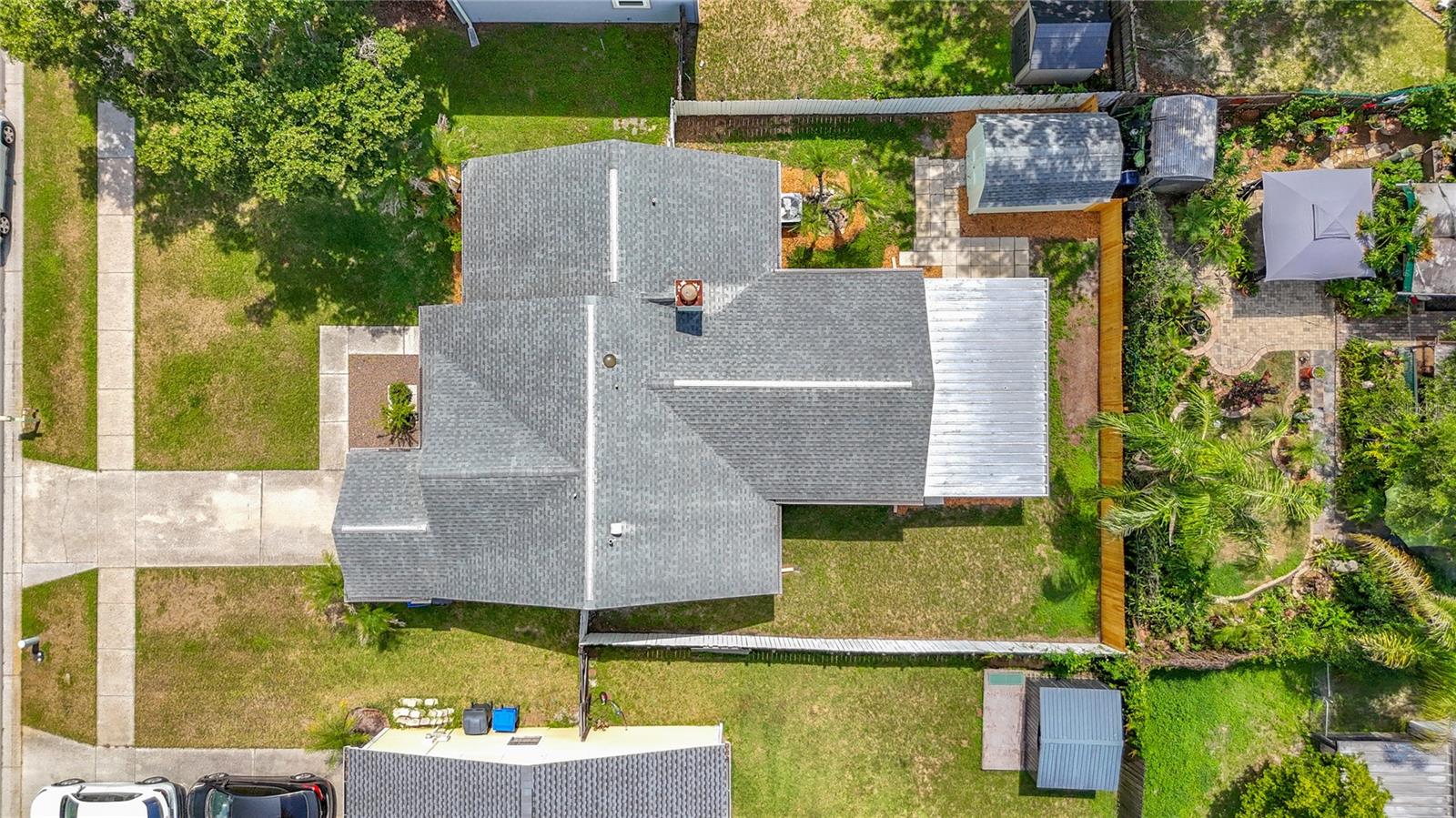 FOUR WINDS ESTATES UNIT SIX - Residential