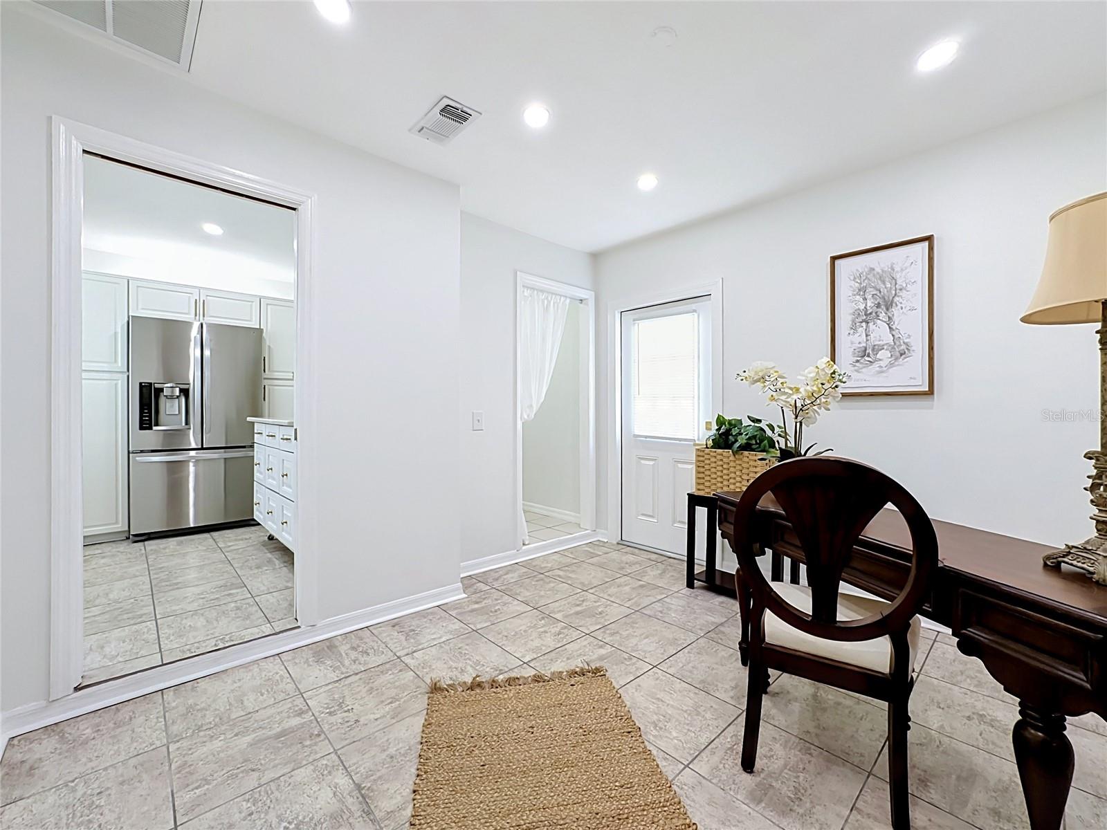 FOUR WINDS ESTATES UNIT SIX - Residential
