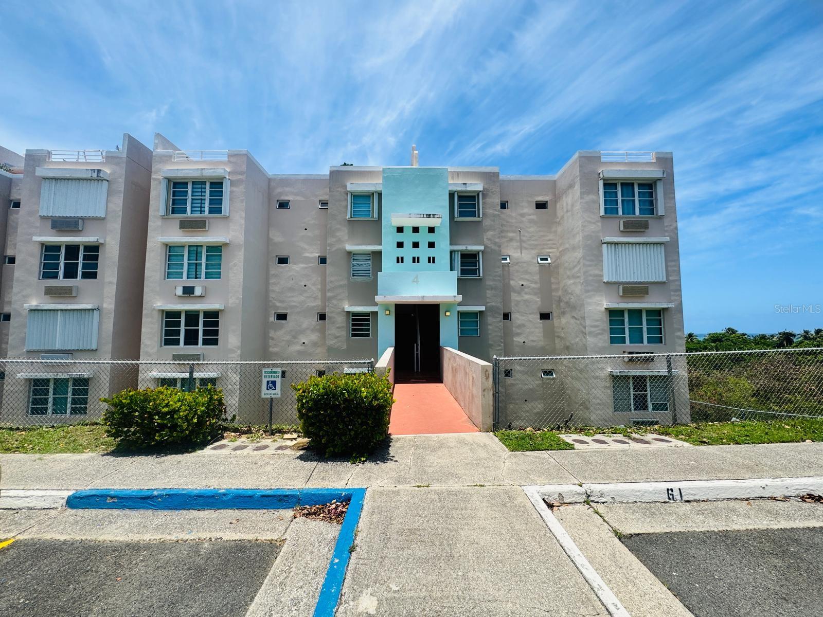 CONDOMINIO VILLAS DEL FARO - Residential