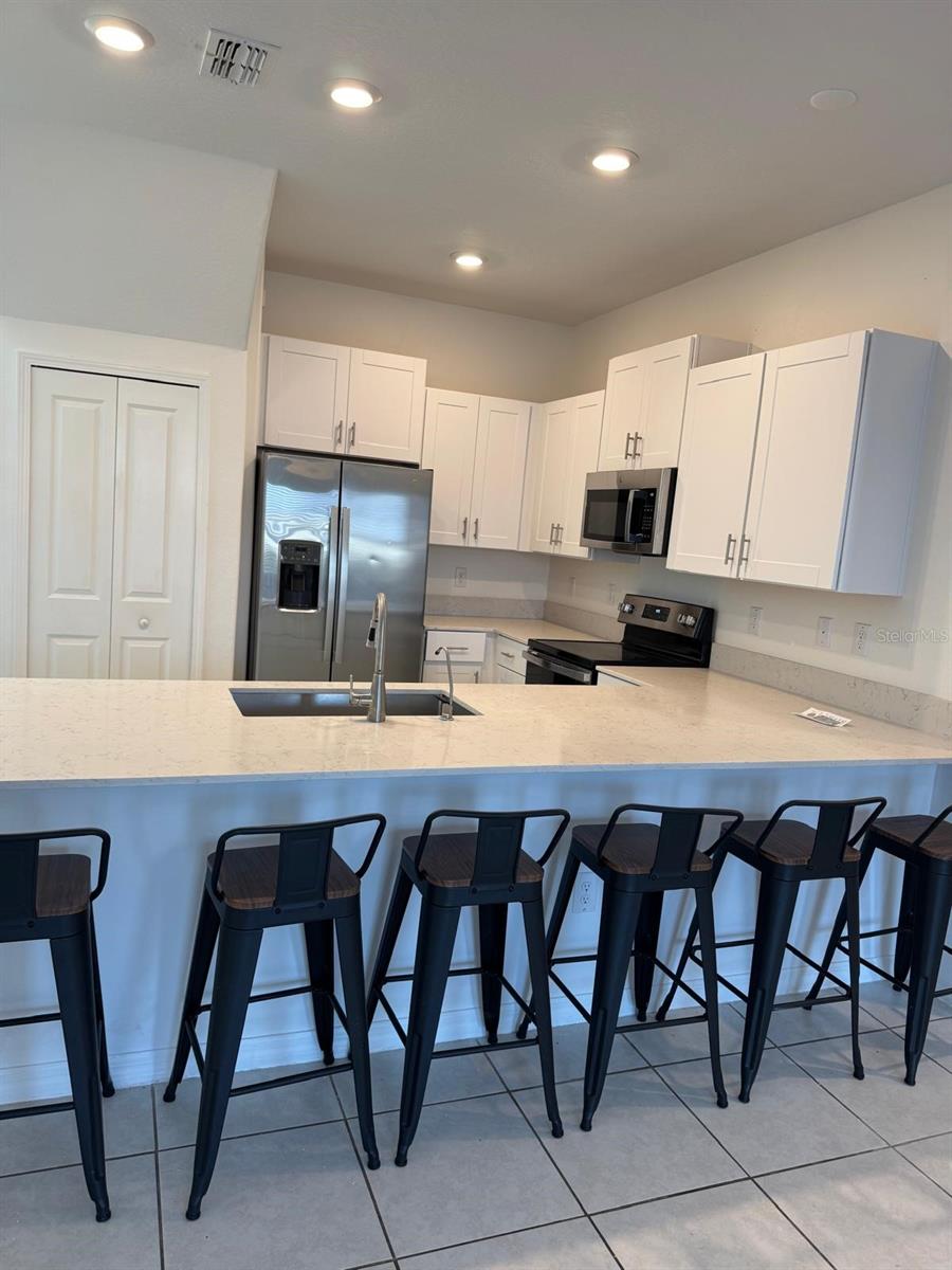 MIRADA PCLS 8A & 8B - Residential Lease