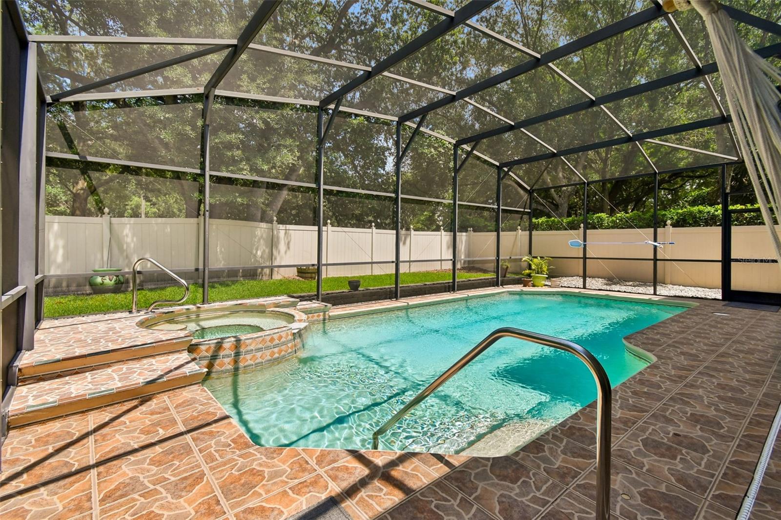 MADISON CREEK - Residential
