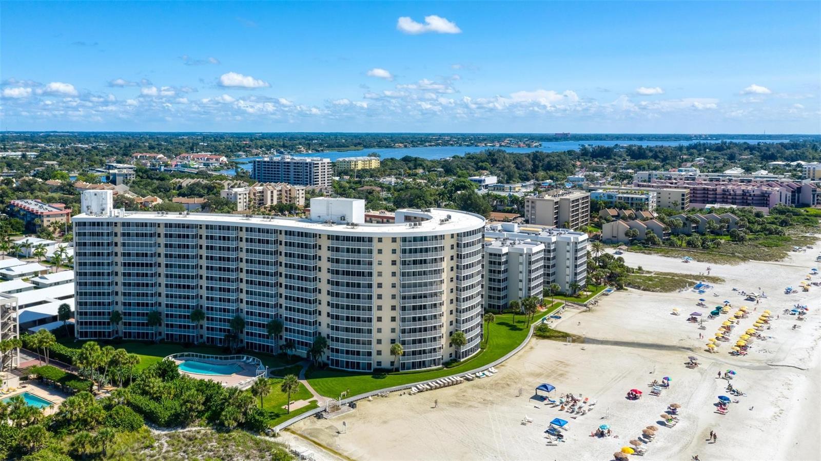 CRYSTAL SANDS 2 - Residential