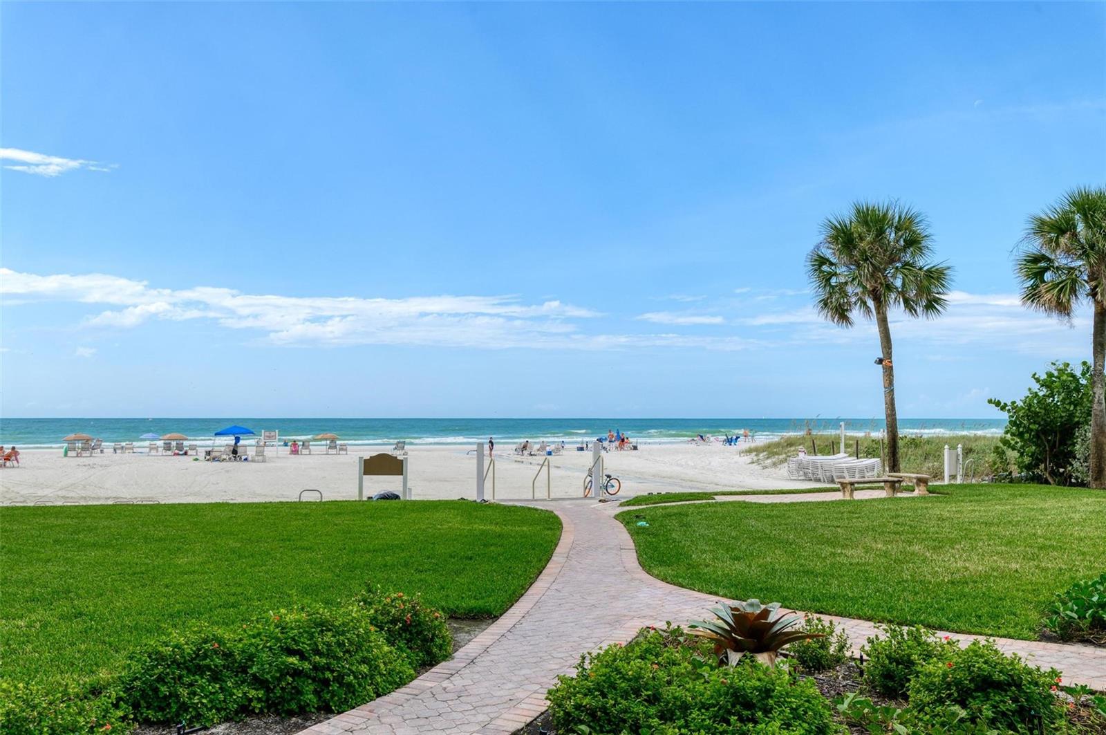 CRYSTAL SANDS 2 - Residential