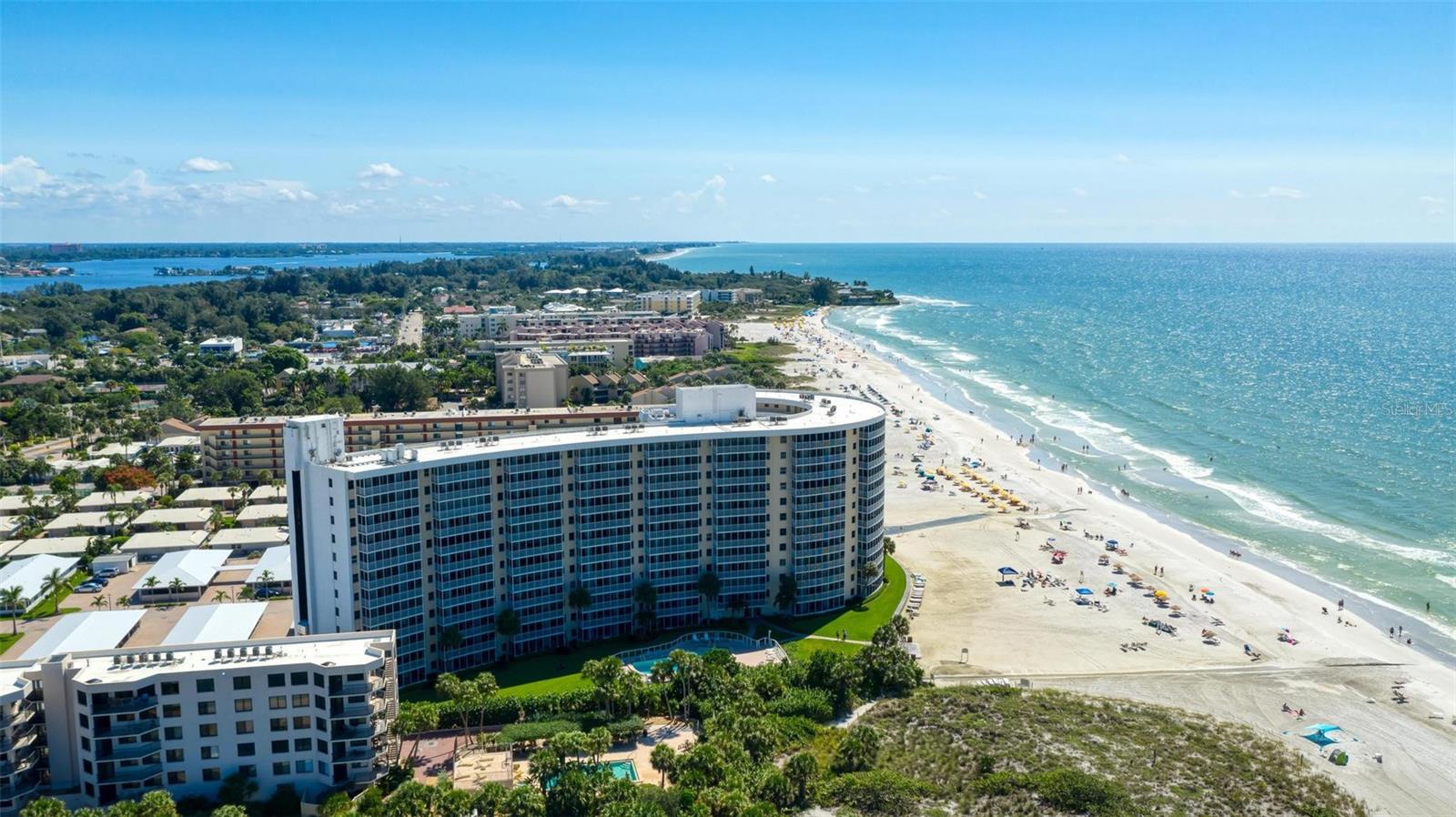 CRYSTAL SANDS 2 - Residential