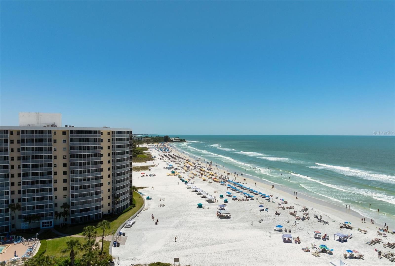 CRYSTAL SANDS 2 - Residential