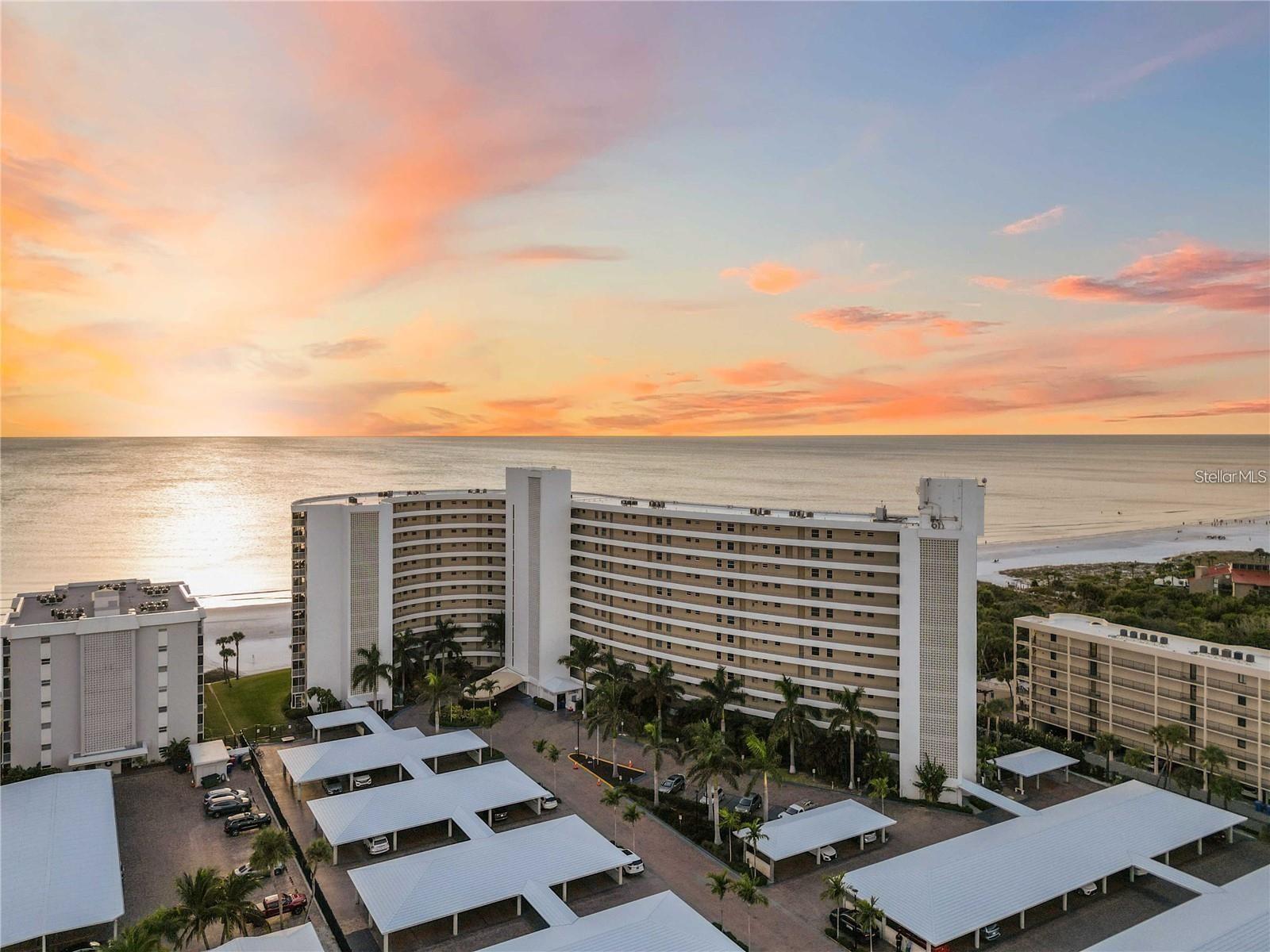 CRYSTAL SANDS 2 - Residential