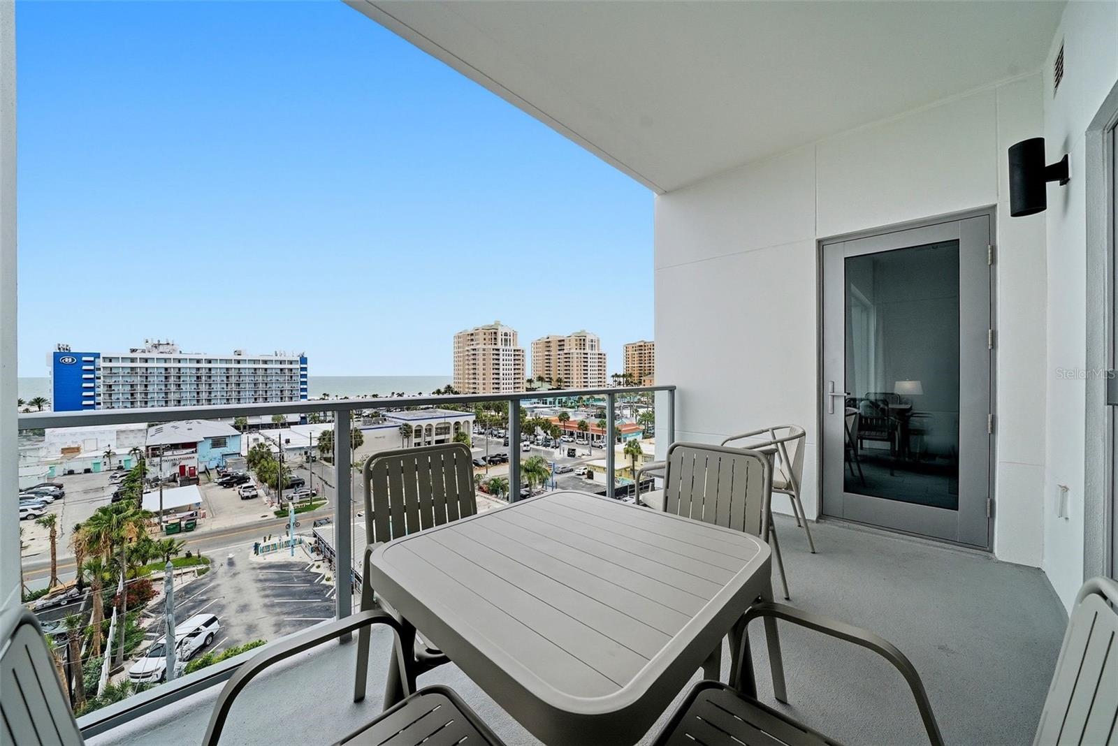 CW RESORT - Residential