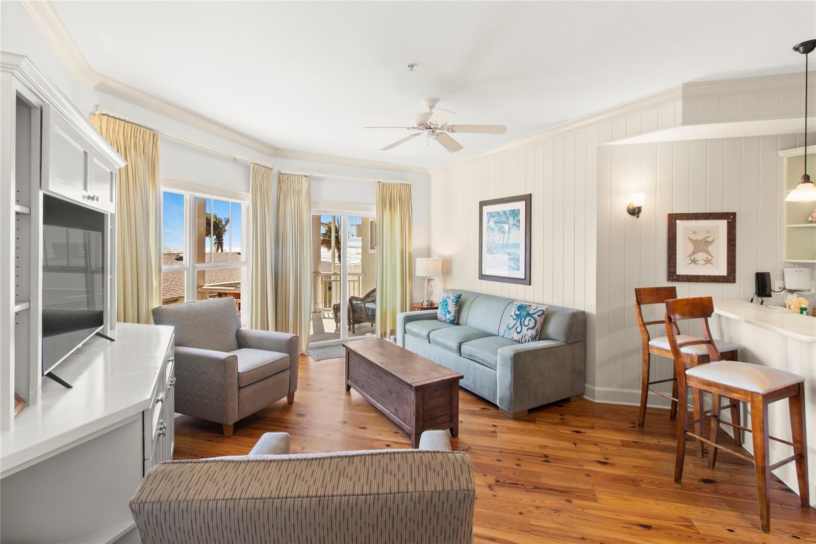 MAINSAIL BEACH INN - Residential