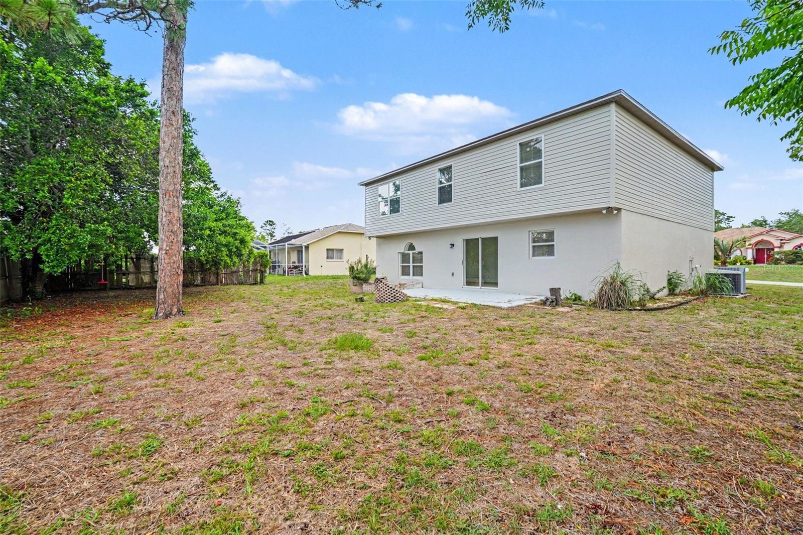 SPRING HILL - Residential