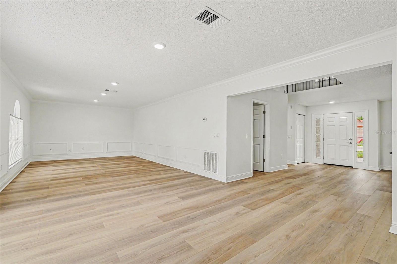SPRING HILL - Residential