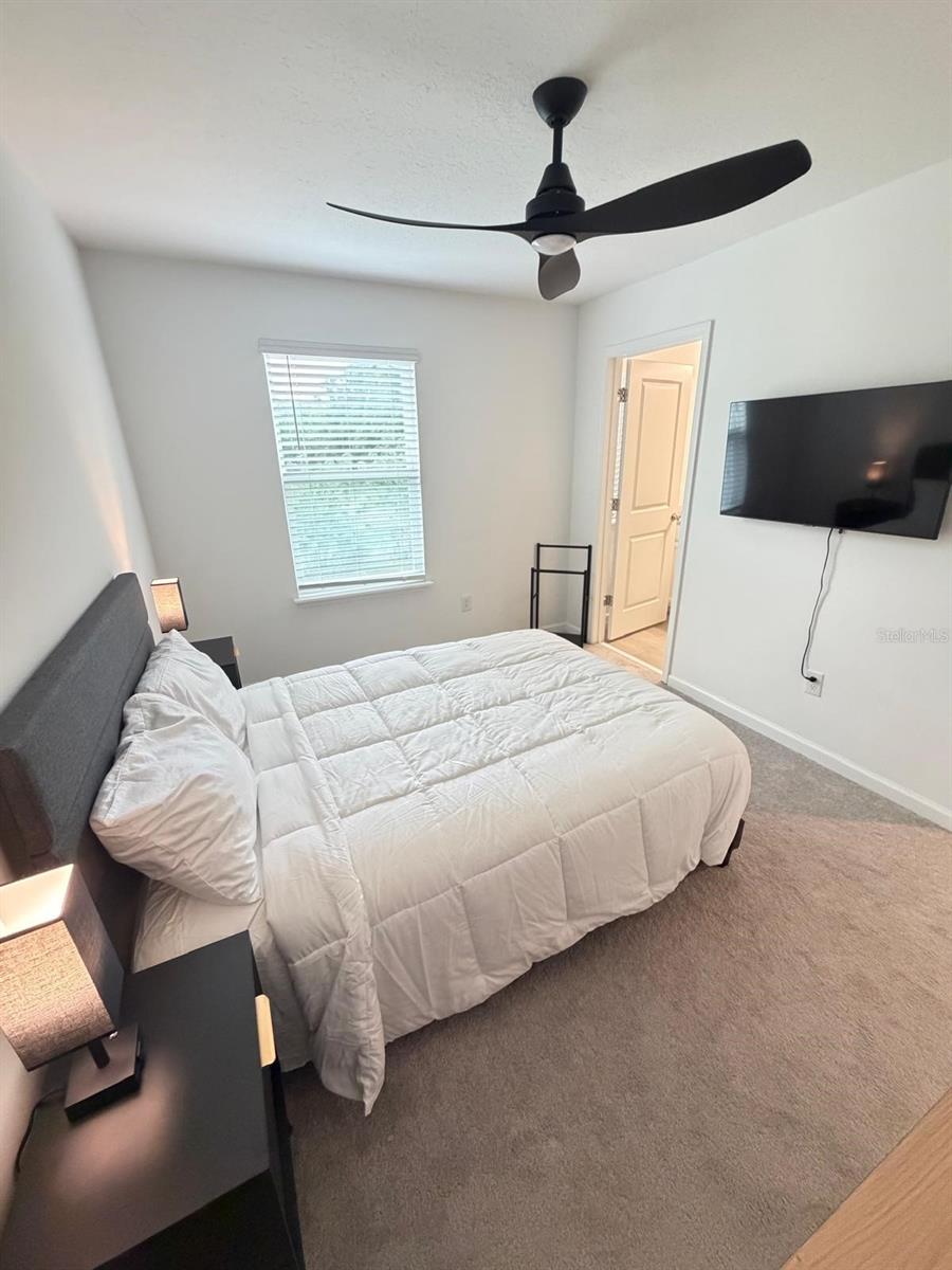 COLLEGE PARK PLACE - Residential
