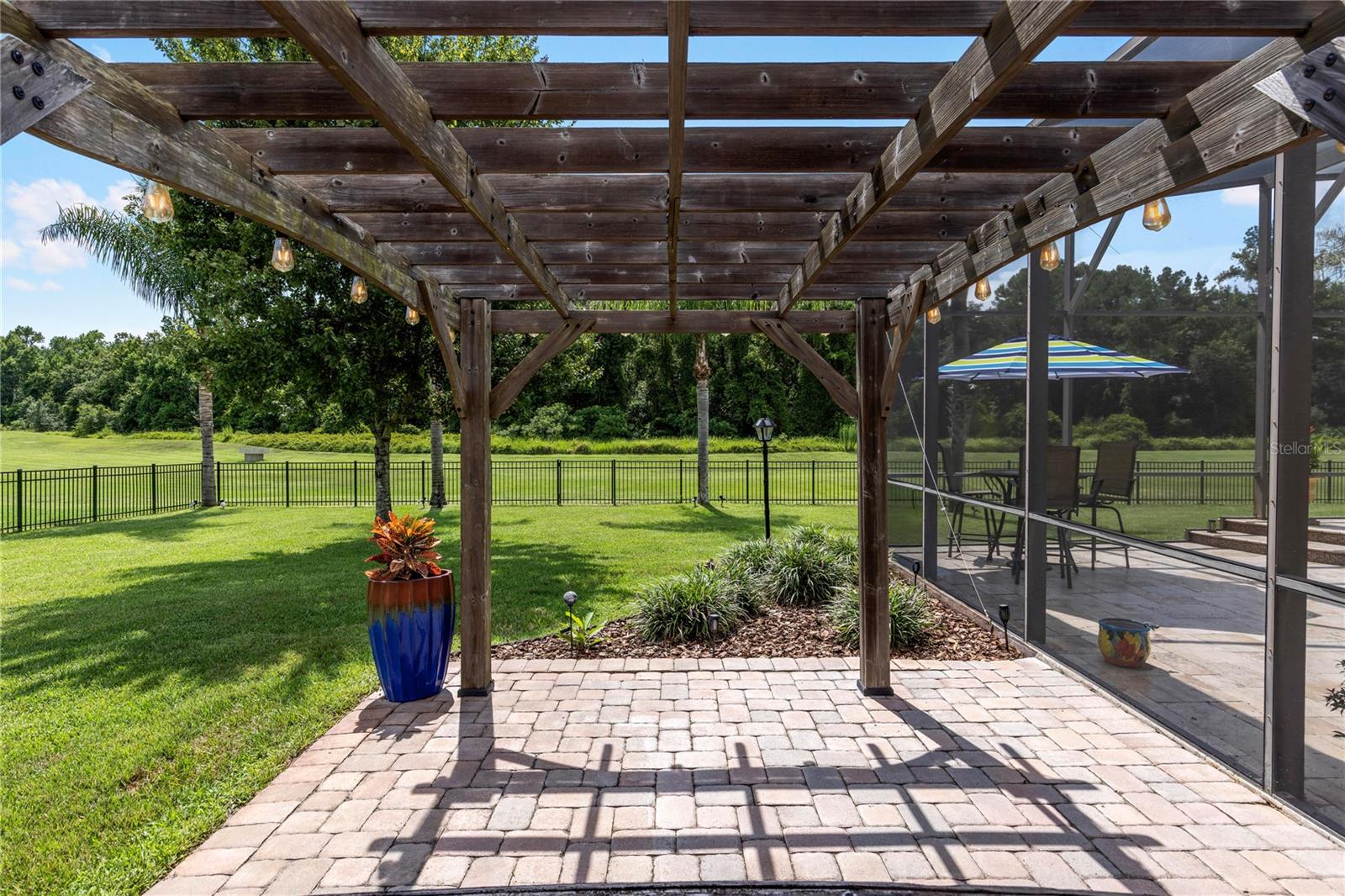 ESTATES AT WEKIVA PARK - Residential