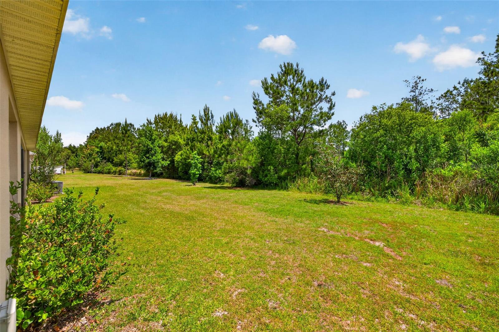HERNANDO OAKS PH 3 - Residential Lease