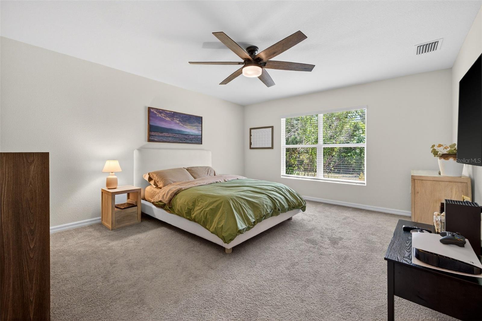 HERNANDO OAKS PH 3 - Residential Lease