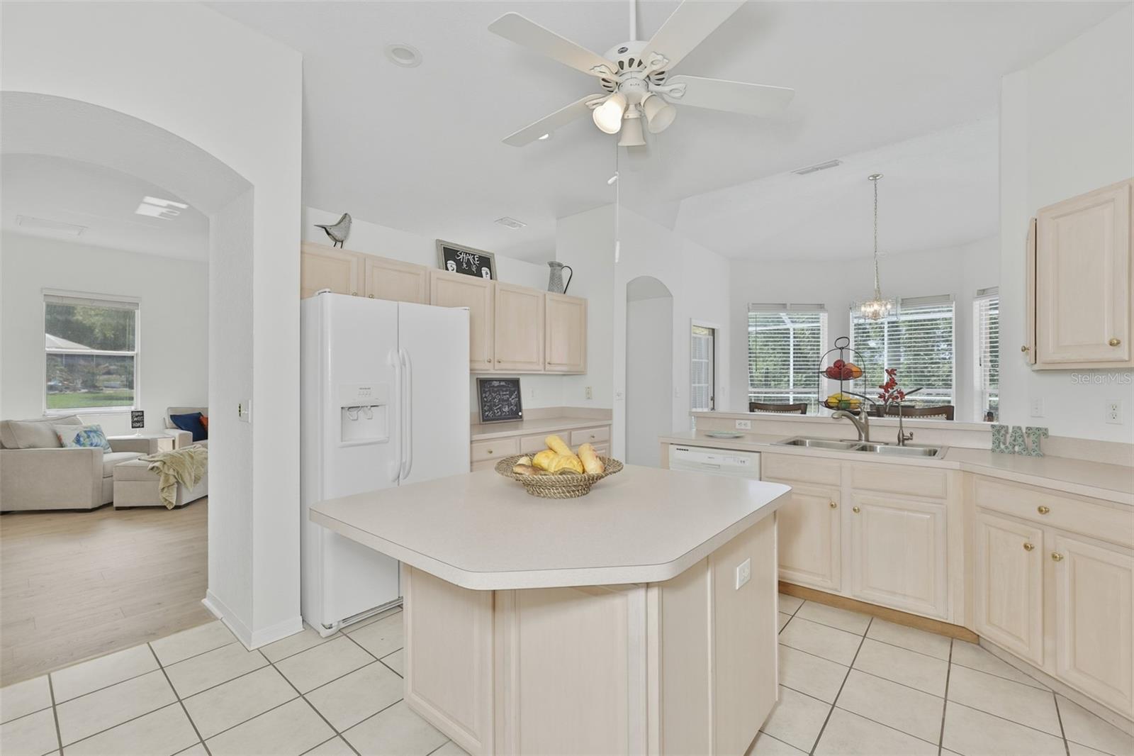 SUN CITY CENTER UNIT 257 PH - Residential