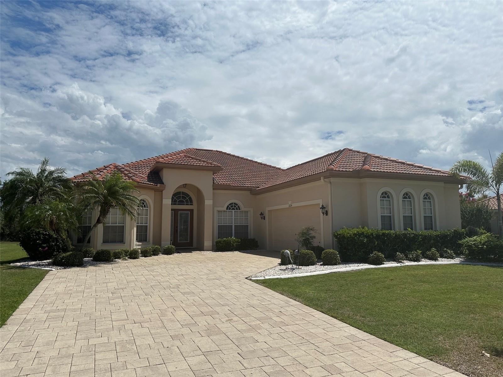 SUN CITY CENTER UNIT 257 PH - Residential