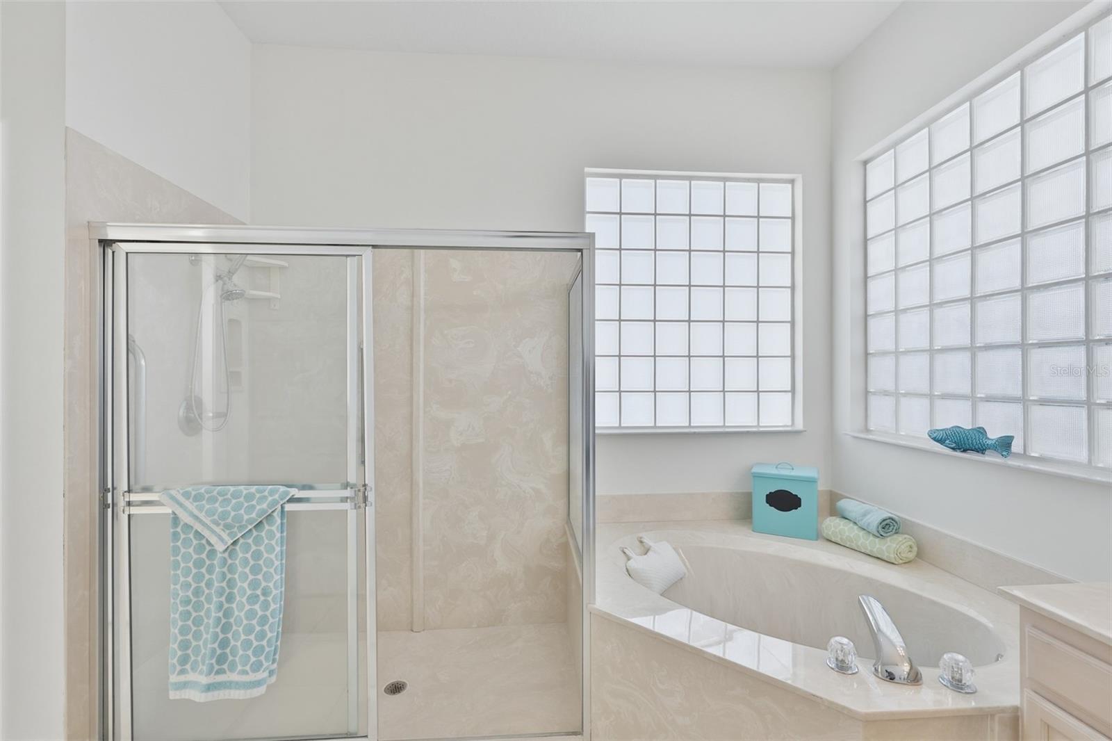 SUN CITY CENTER UNIT 257 PH - Residential