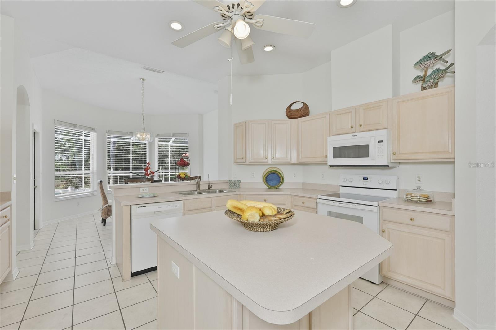 SUN CITY CENTER UNIT 257 PH - Residential