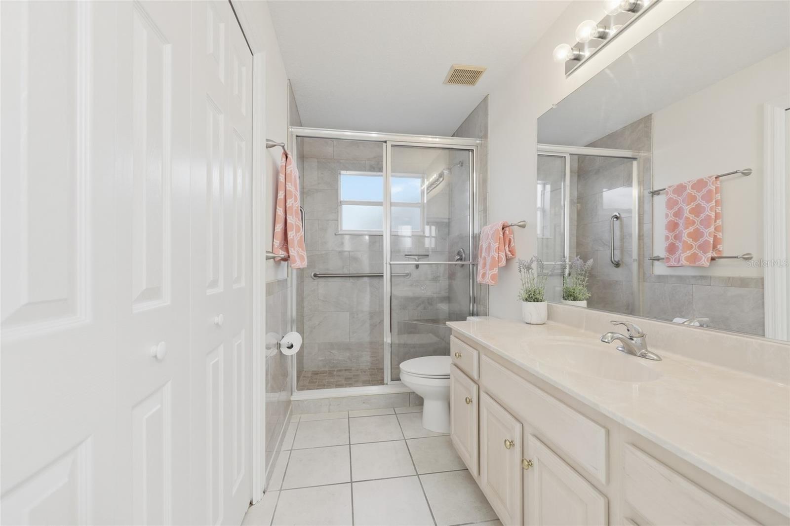 SUN CITY CENTER UNIT 257 PH - Residential