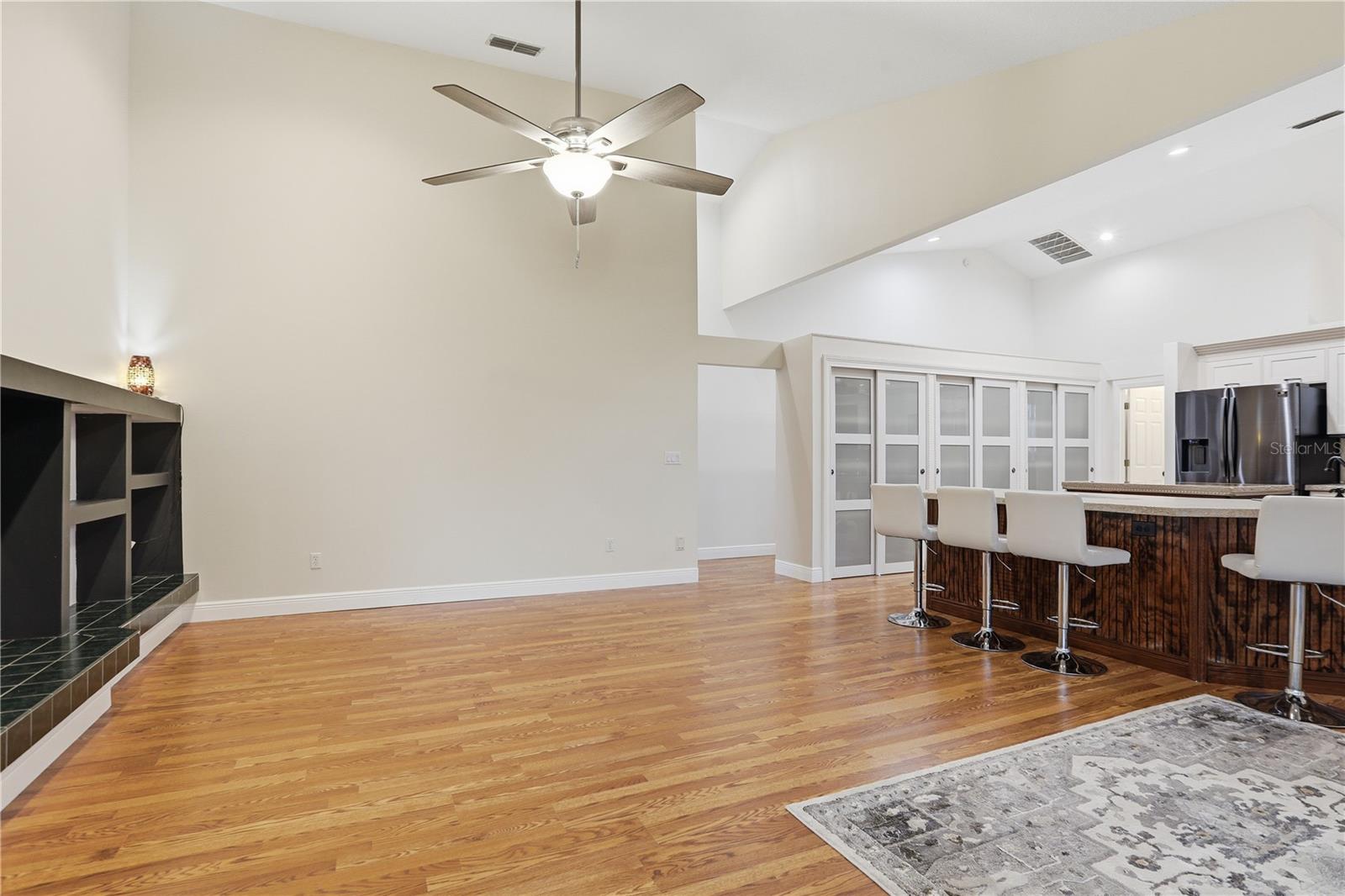 CAPE ORLANDO ESTATES UT 4 / WEDGEFIELD - Residential
