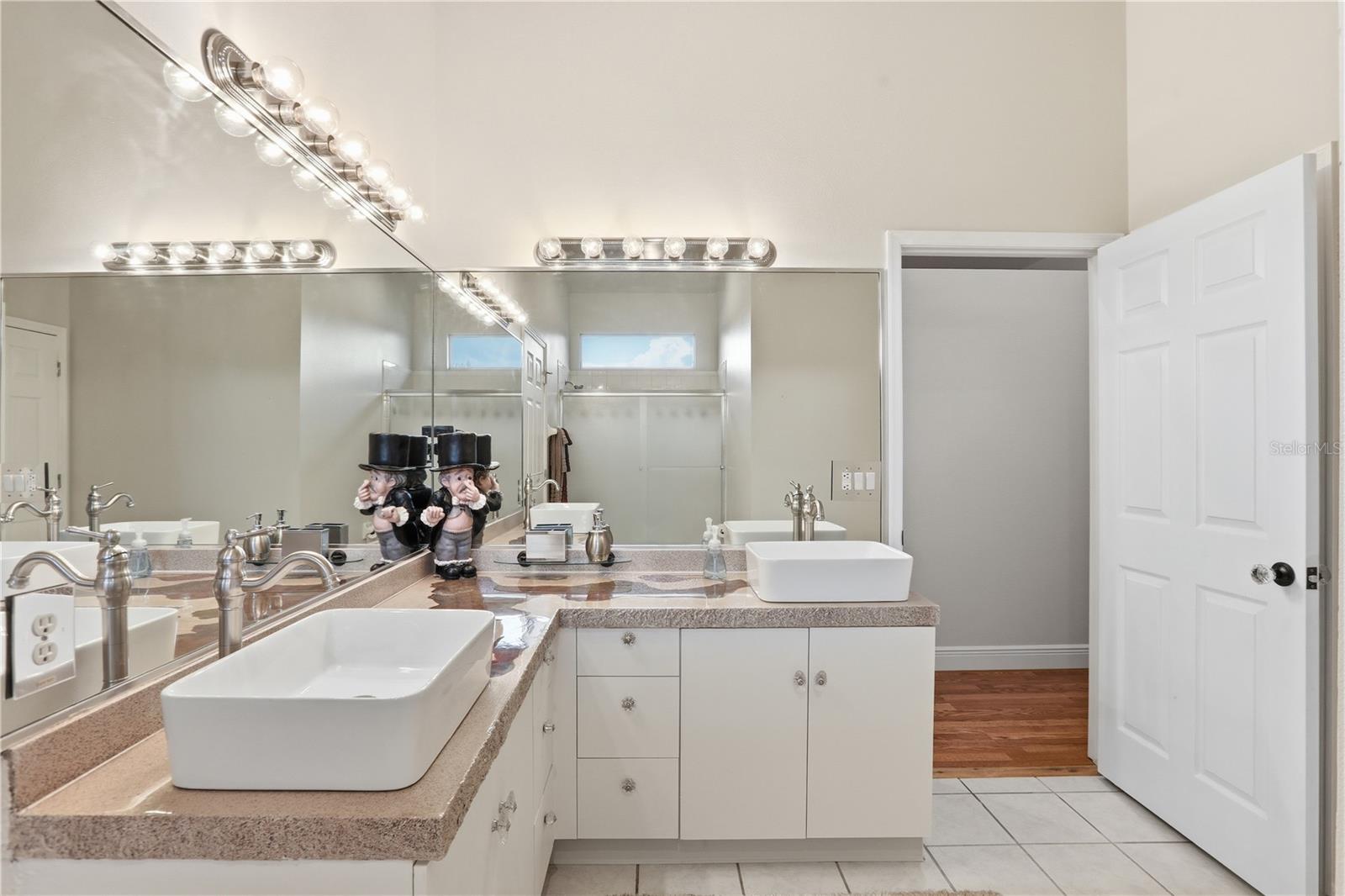 CAPE ORLANDO ESTATES UT 4 / WEDGEFIELD - Residential